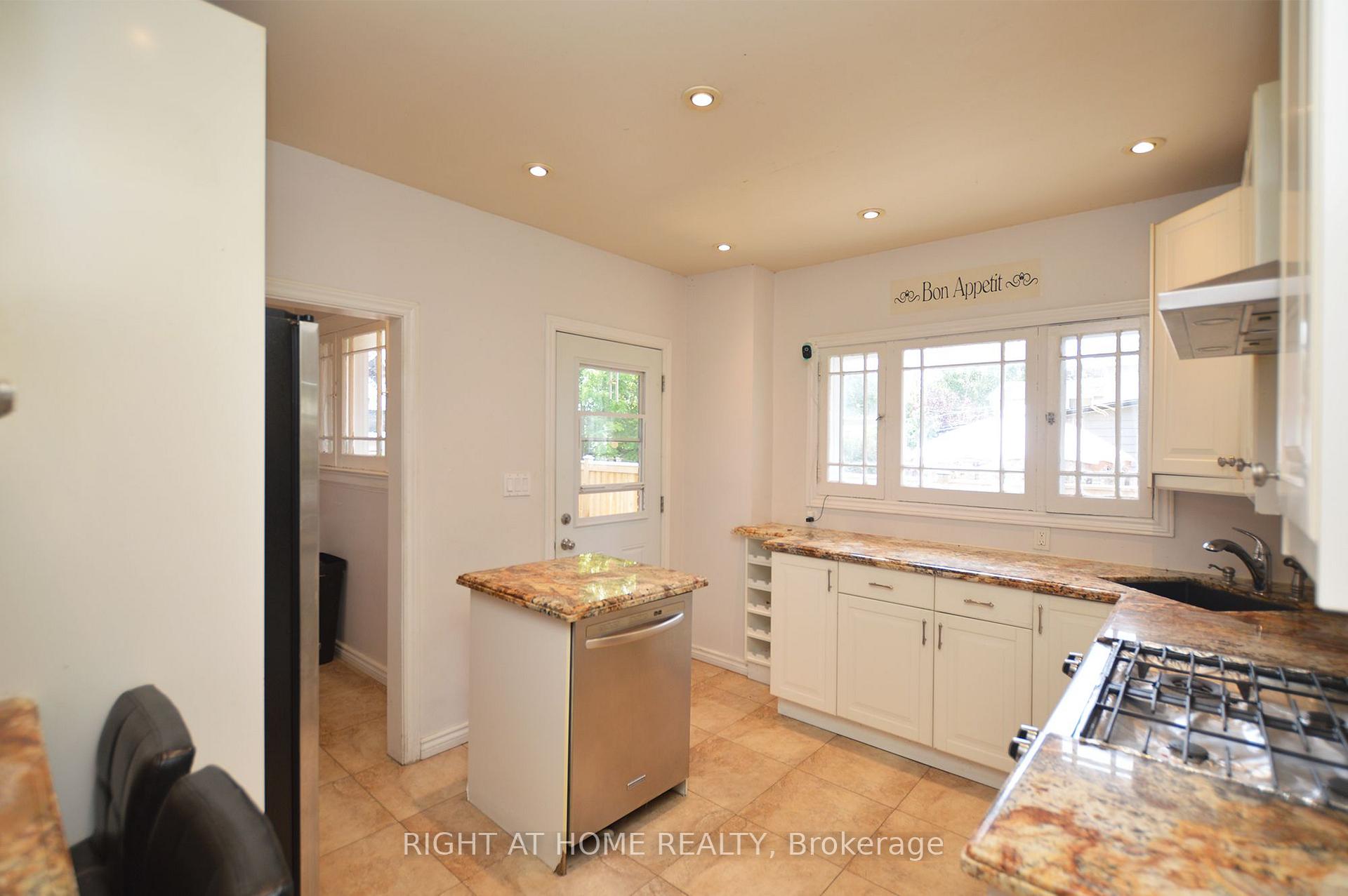Photo 8 of 407 King Street E, Oshawa, Central — HOMEH