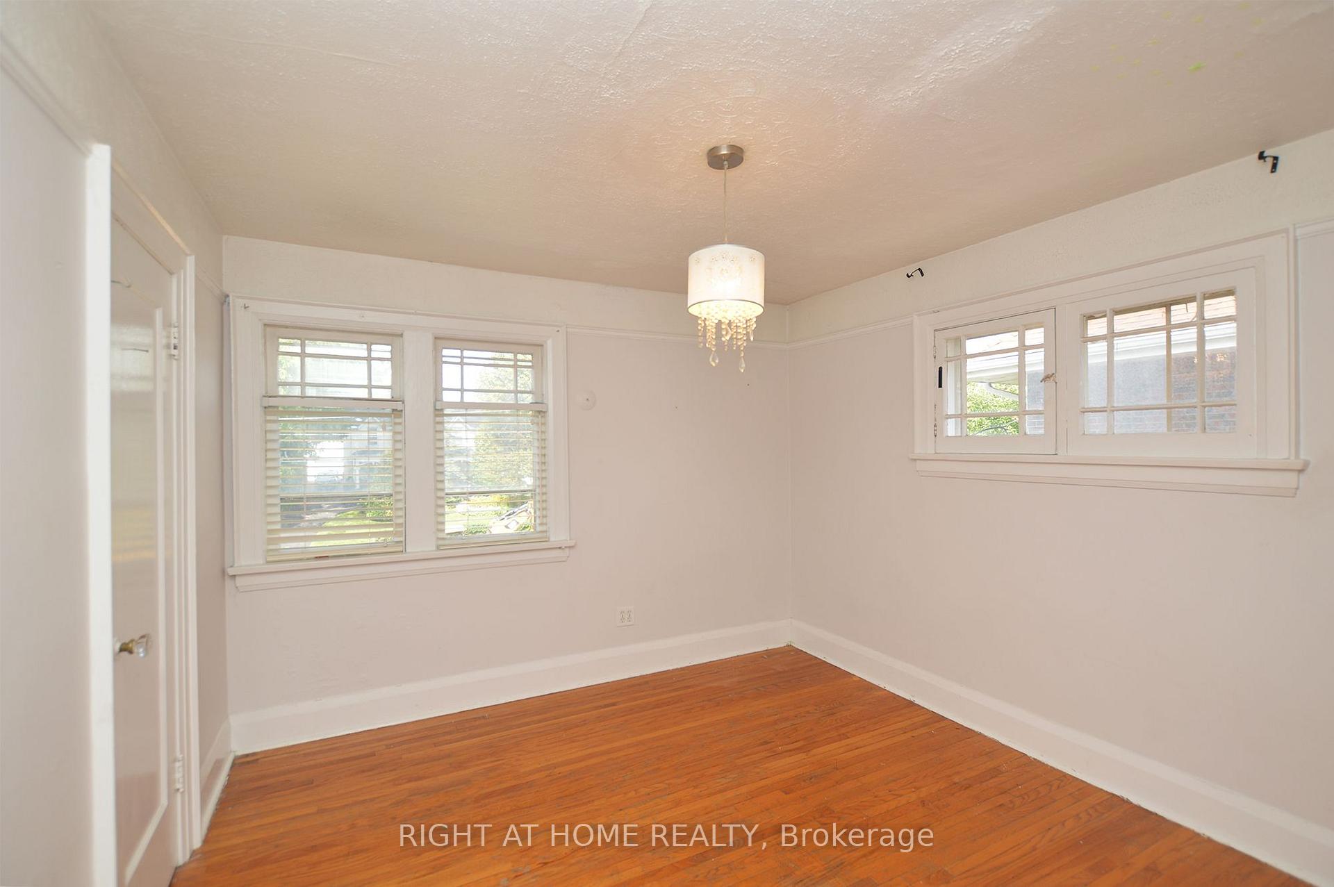 Photo 16 of 407 King Street E, Oshawa, Central — HOMEH