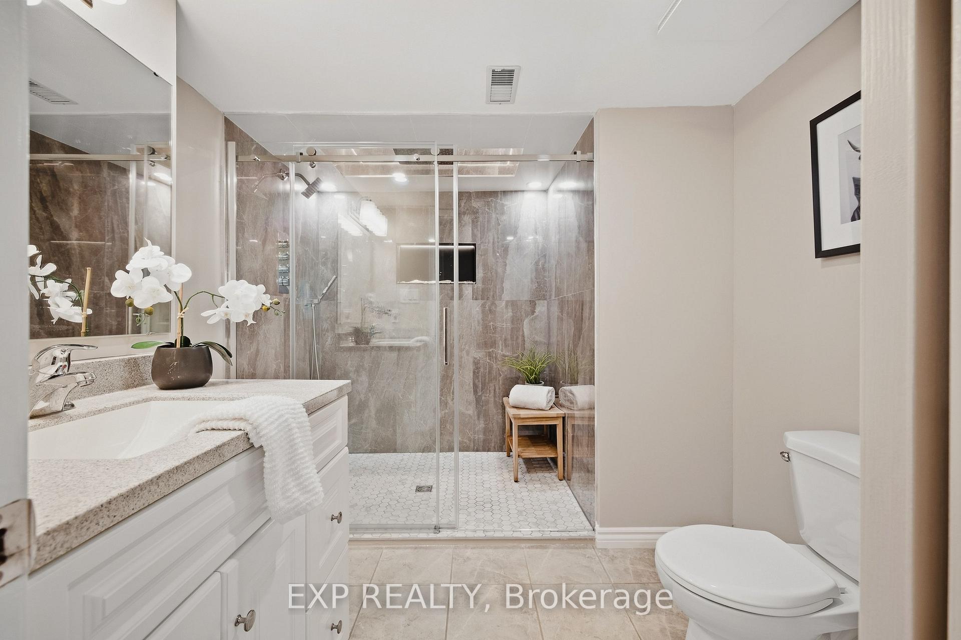 Photo 18 of Unit B, 541 Old Abbey Court, Waterloo, Colonial Acres — HOMEH