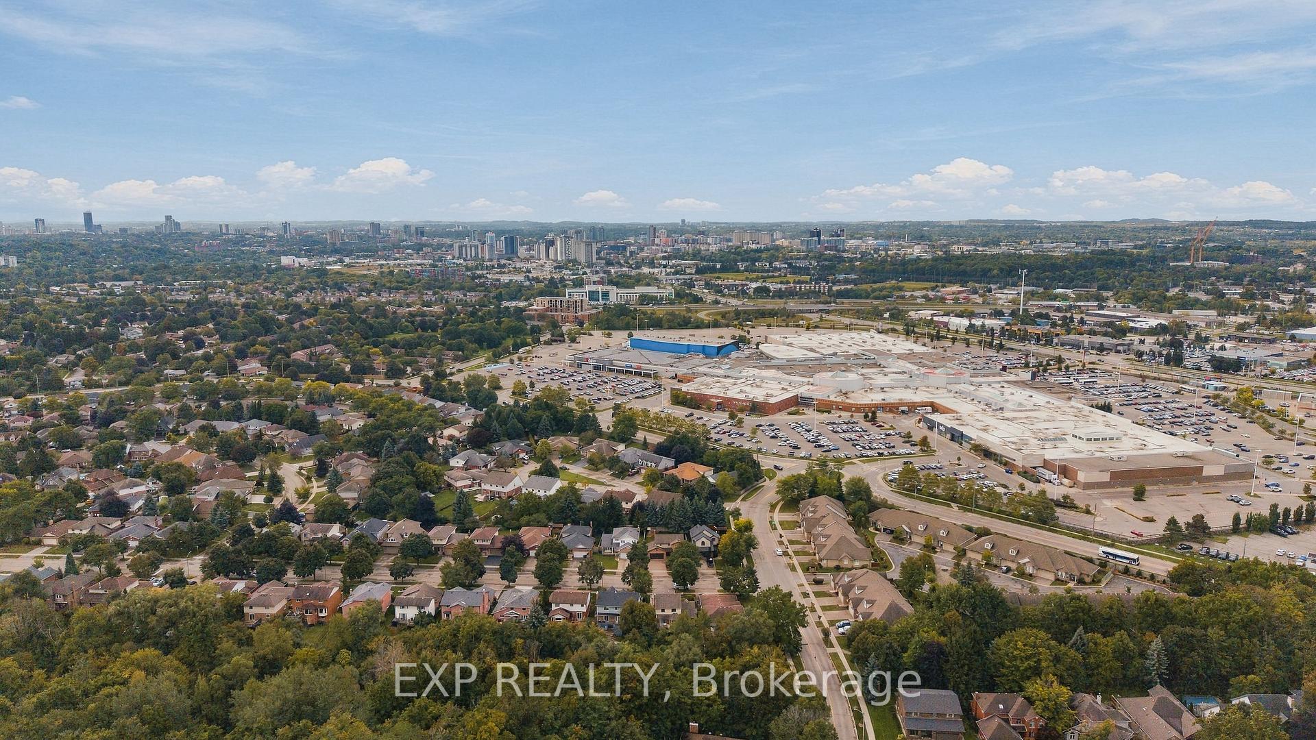 Photo 37 of Unit B, 541 Old Abbey Court, Waterloo, Colonial Acres — HOMEH