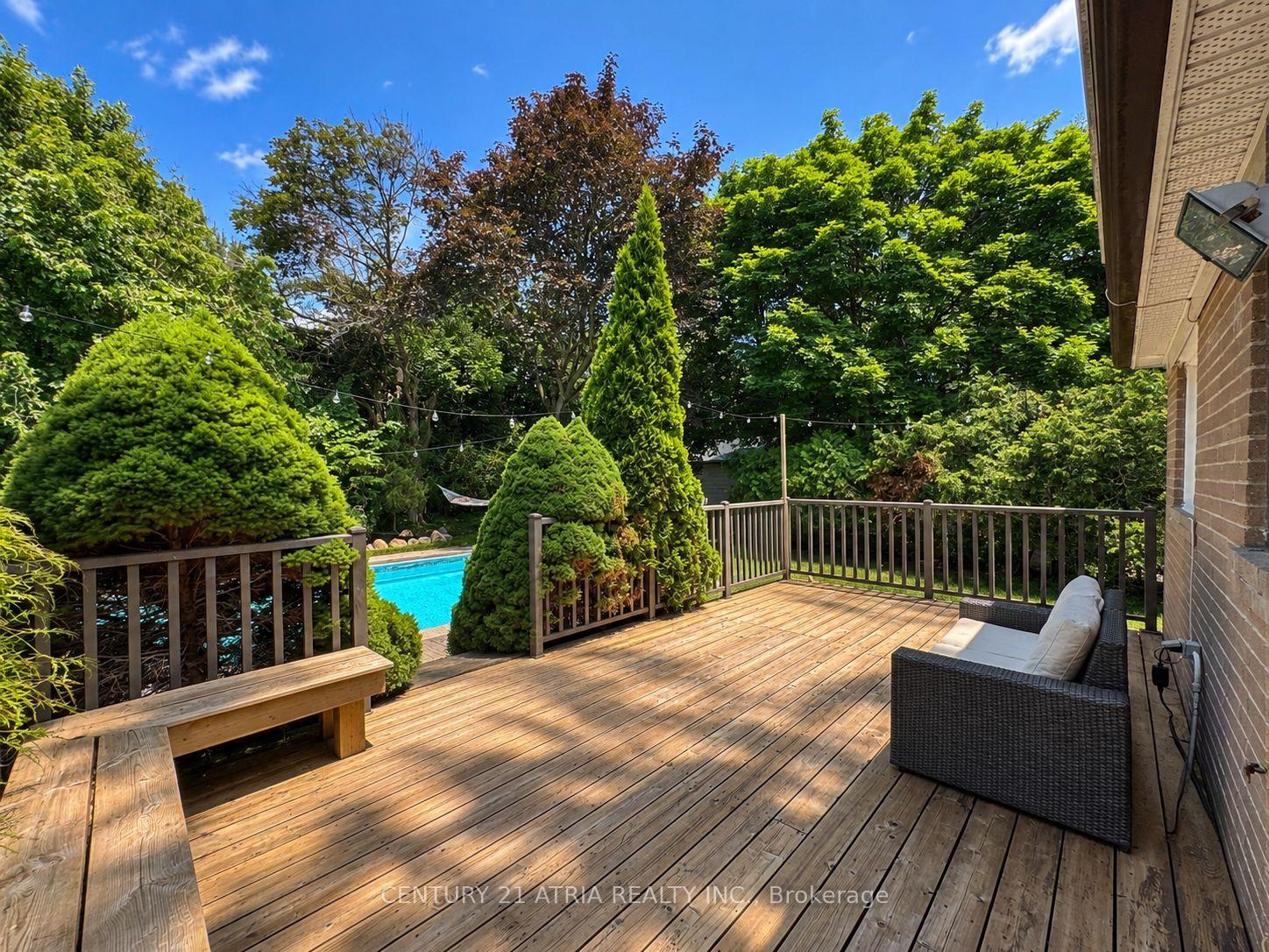 Photo 23 of 64 Cartier Crescent, Richmond Hill, Crosby — HOMEH