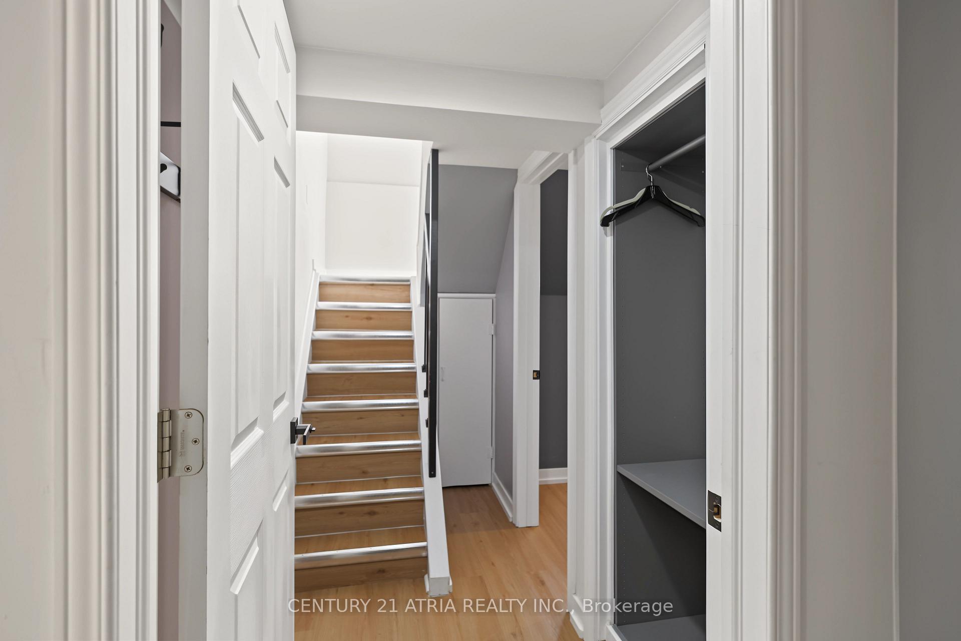 Photo 29 of 64 Cartier Crescent, Richmond Hill, Crosby — HOMEH