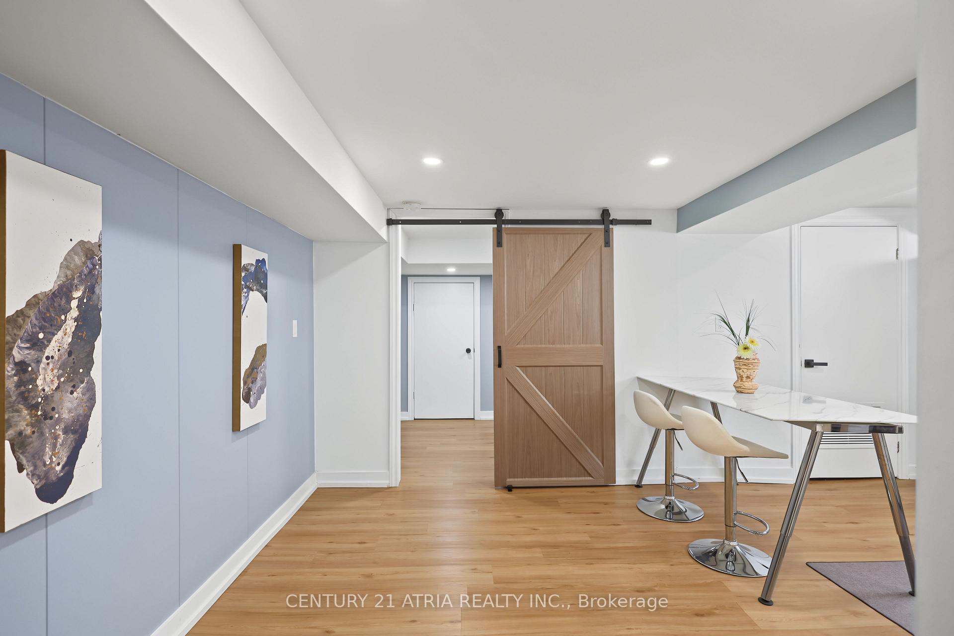 Photo 31 of 64 Cartier Crescent, Richmond Hill, Crosby — HOMEH
