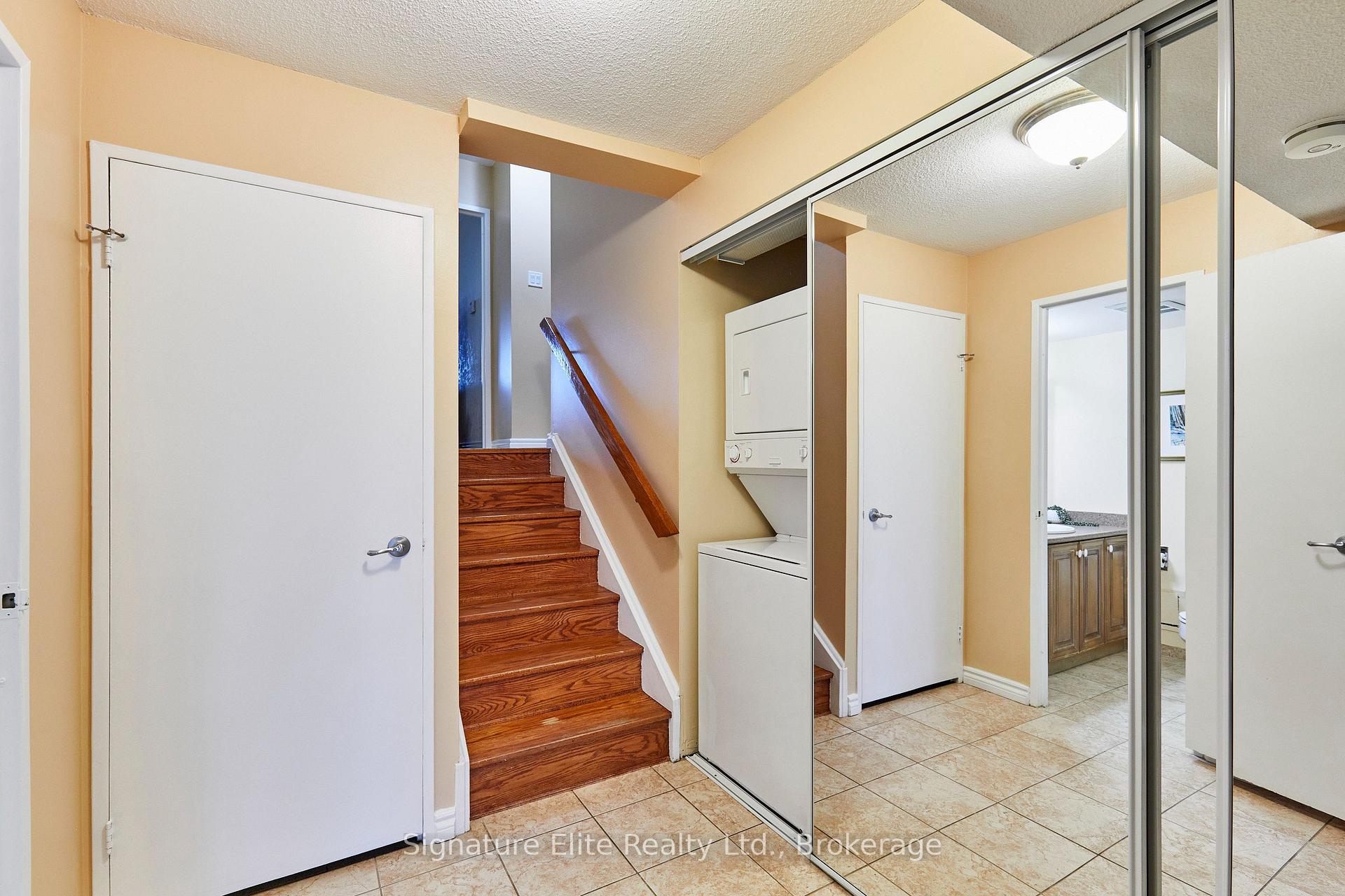 Photo 14 of Unit C35, 288 Mill Road, Etobicoke, Markland Wood — HOMEH