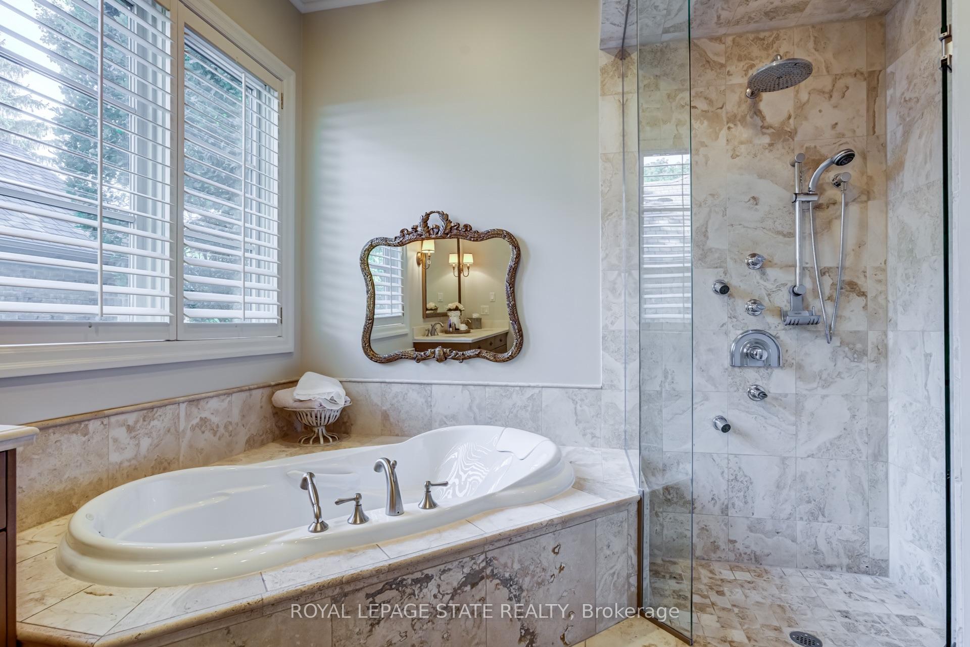 Photo 21 of 21 Harrington Place, Hamilton, Ancaster — HOMEH