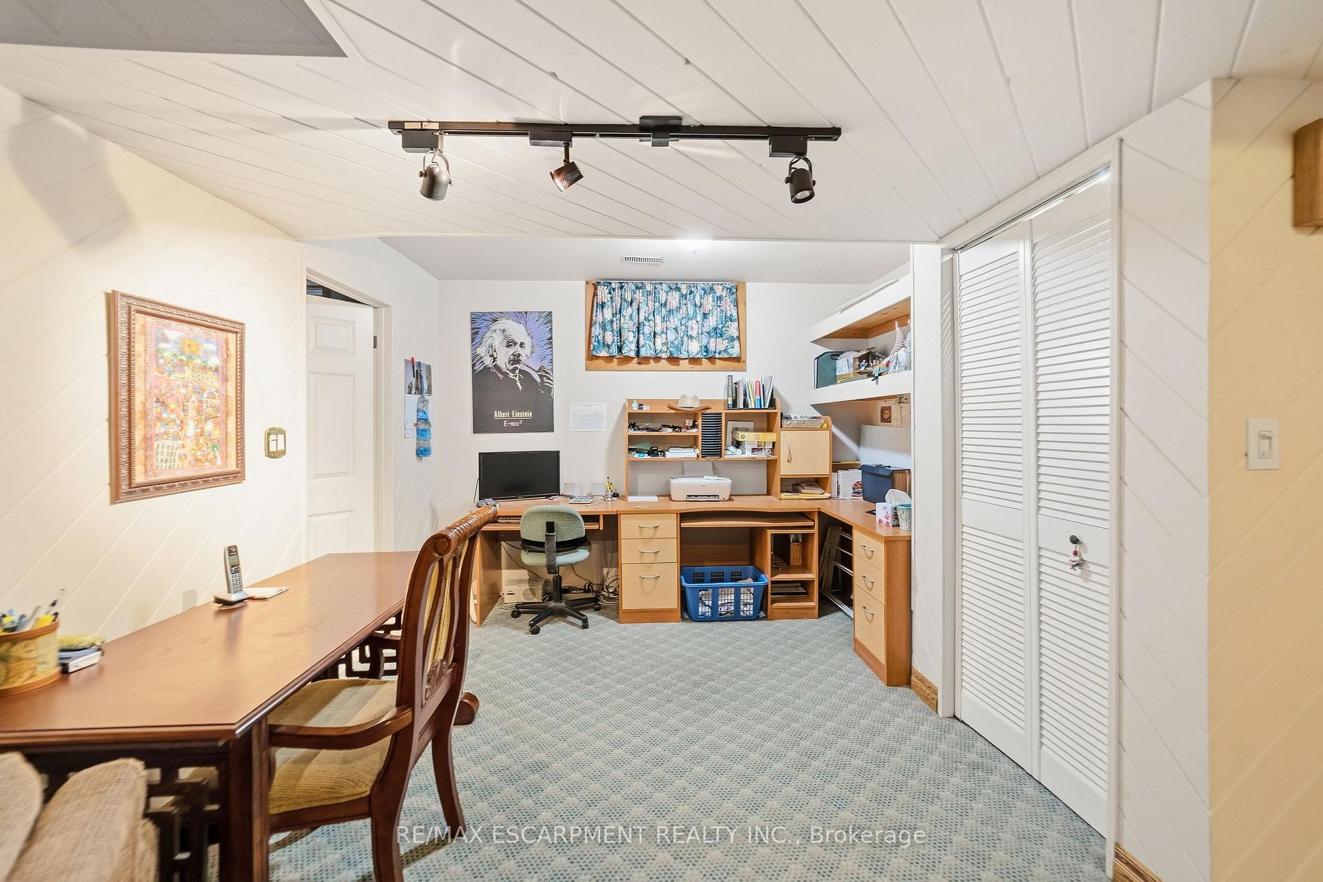 Photo 27 of 39 Audubon Street S, Hamilton, Stoney Creek Mountain — HOMEH