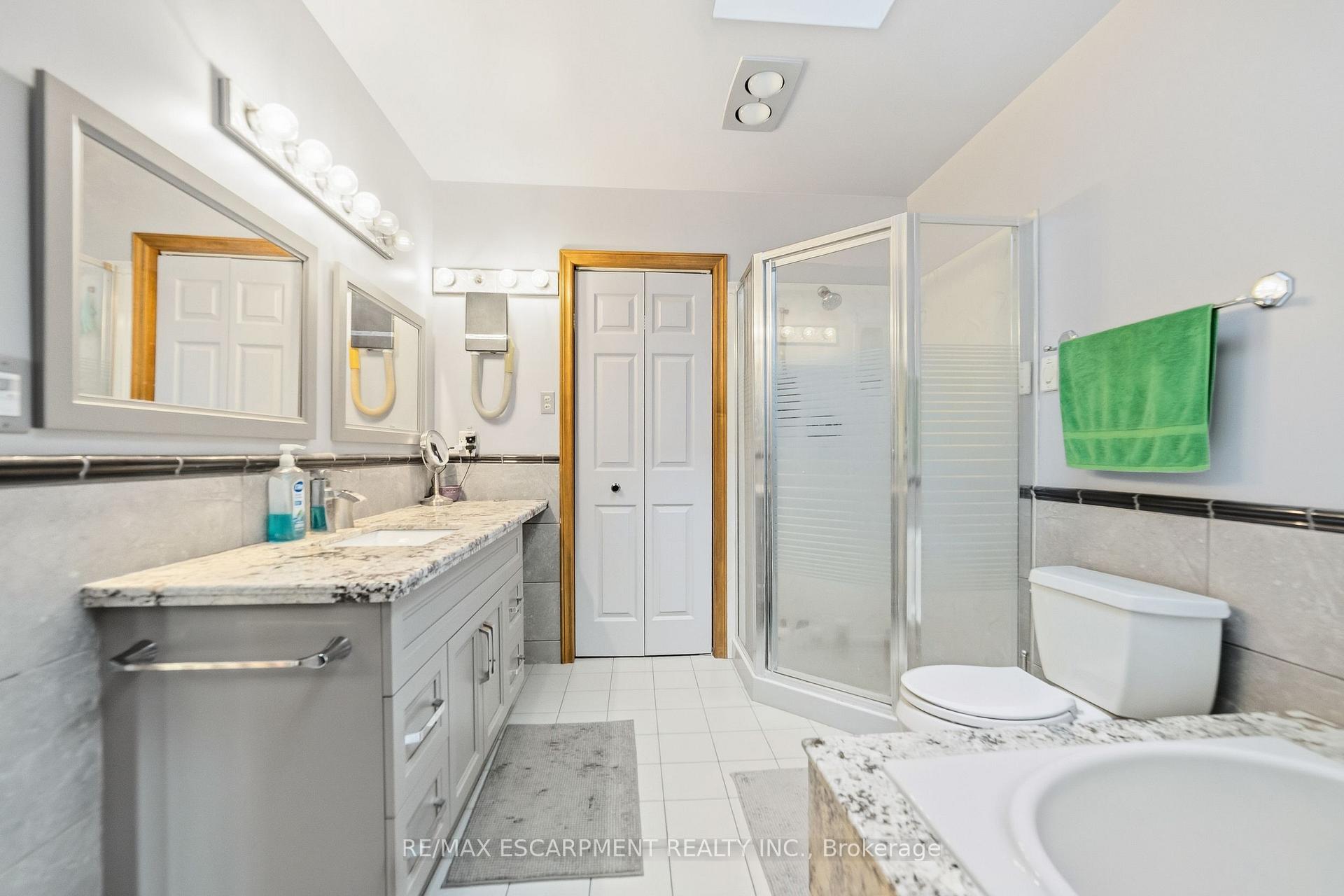 Photo 34 of 39 Audubon Street S, Hamilton, Stoney Creek Mountain — HOMEH