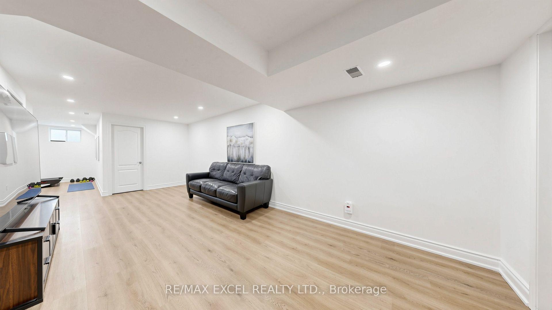 Photo 46 of 2878 Elgin Mills Road E, Markham, Victoria Square — HOMEH