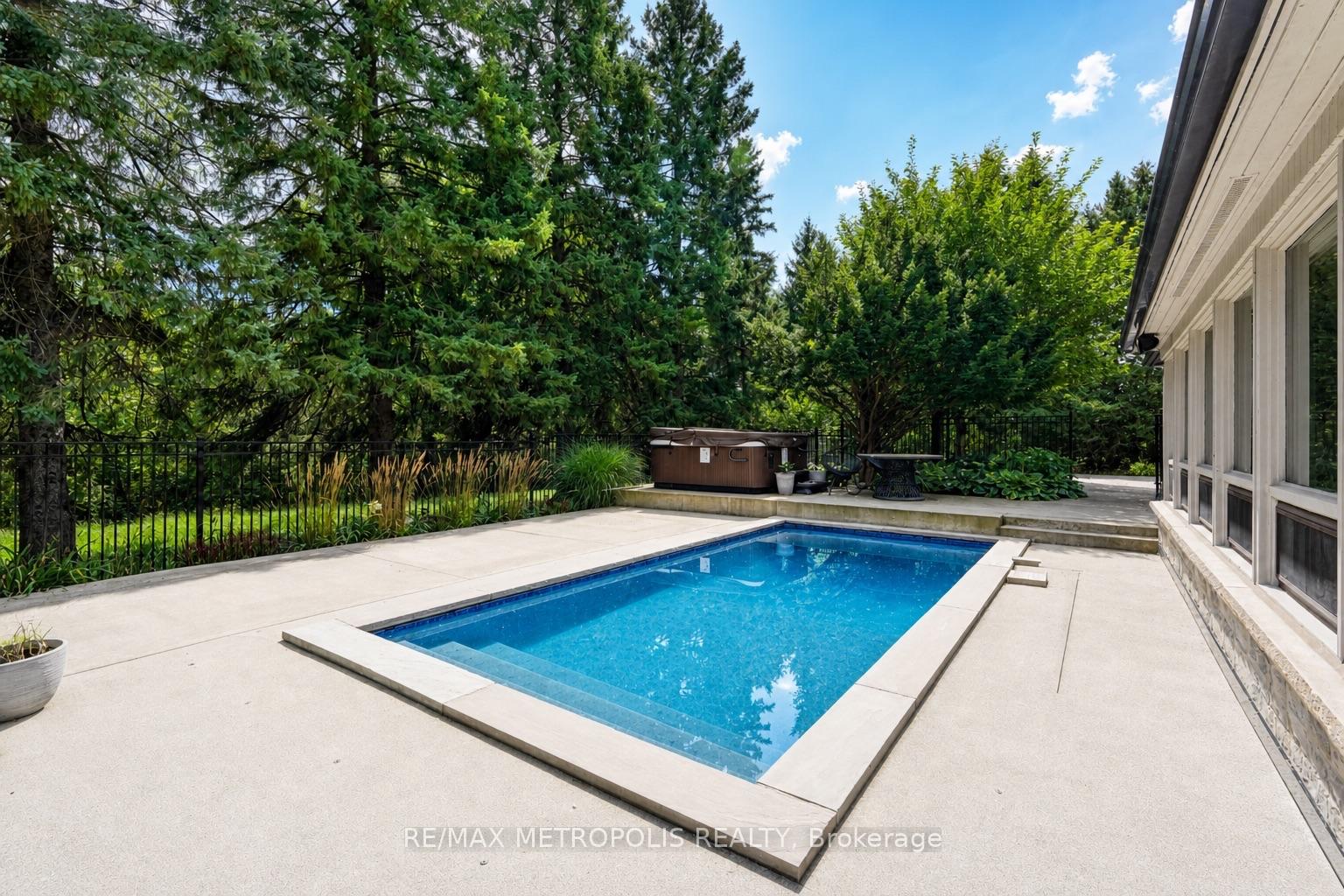 Photo 41 of 1175 Derry Road, Milton, Campbellville — HOMEH