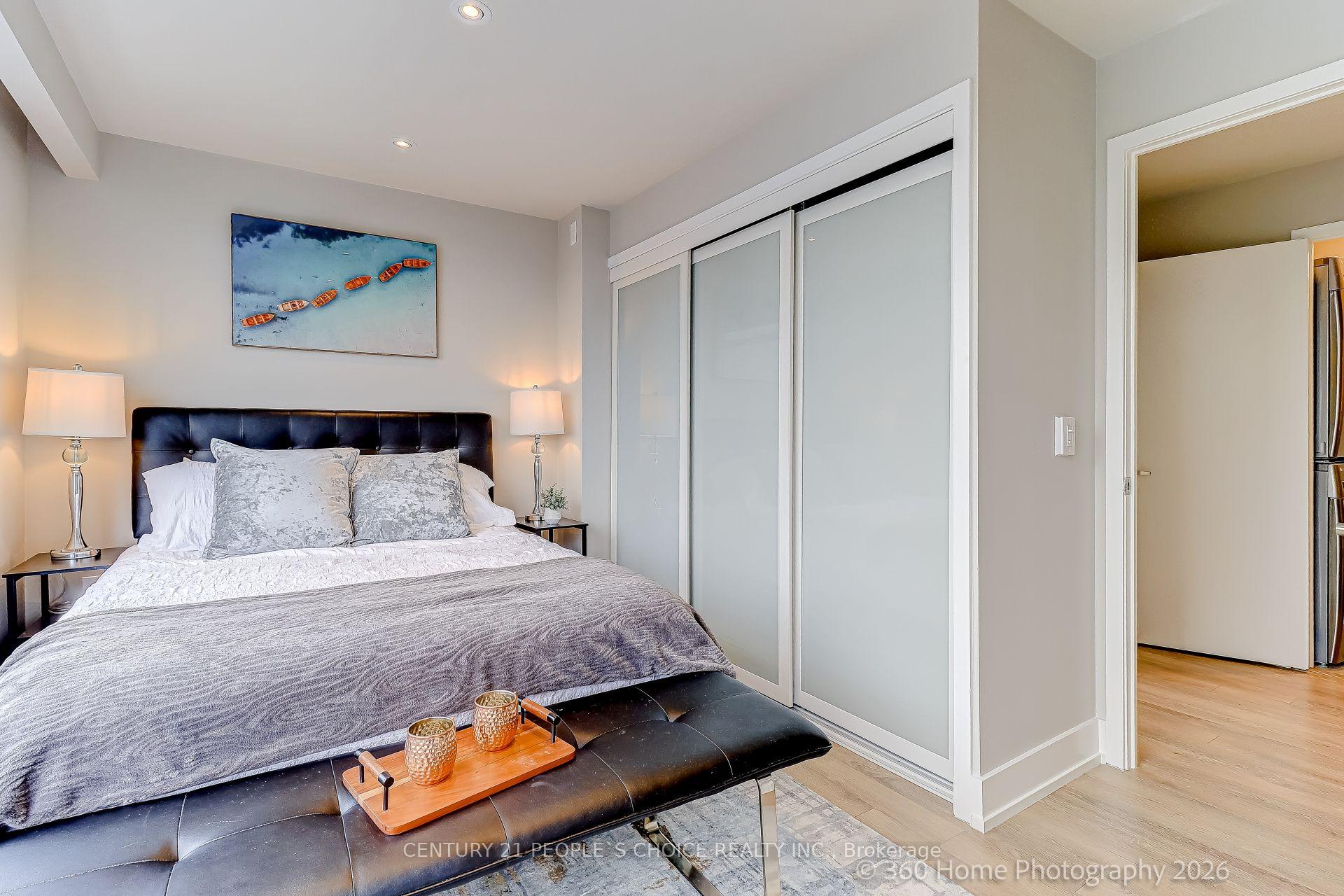 Photo 26 of Unit PH5201, 25 Telegram Mews, Toronto, Waterfront Communities — HOMEH