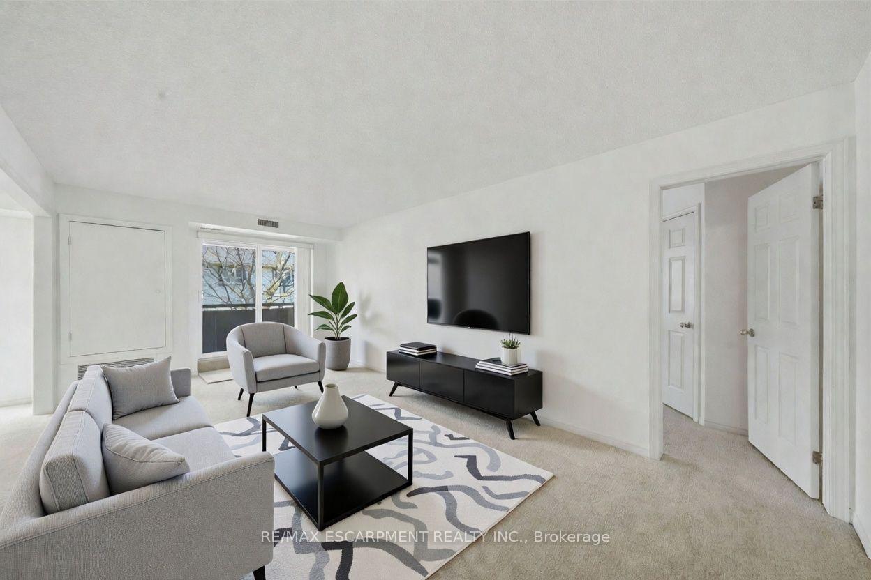 Photo of Unit 303, 416 Limeridge Road E