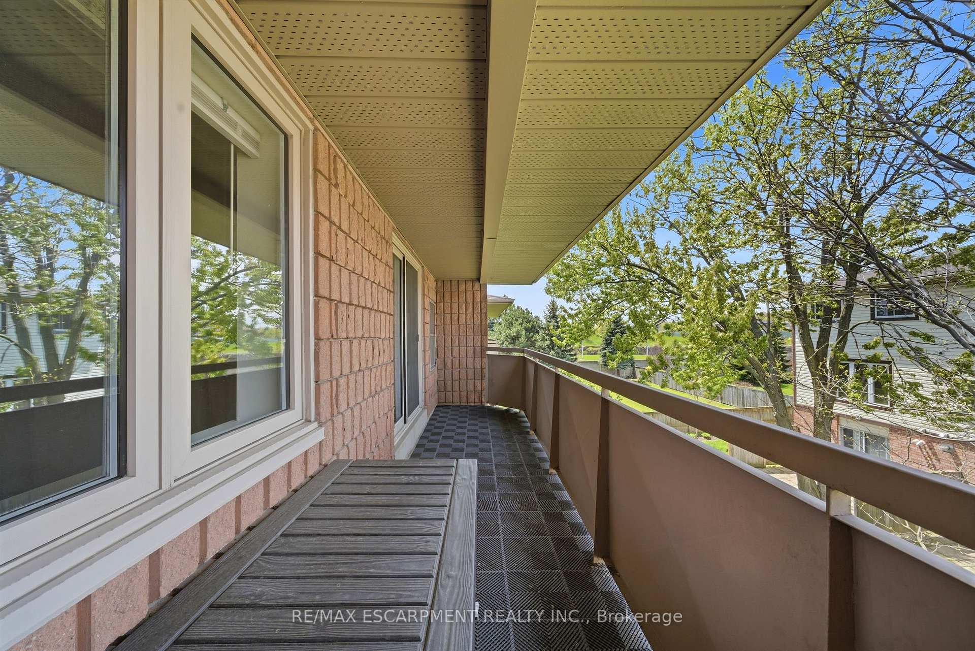 Photo 30 of Unit 303, 416 Limeridge Road E, Hamilton, Bruleville — HOMEH