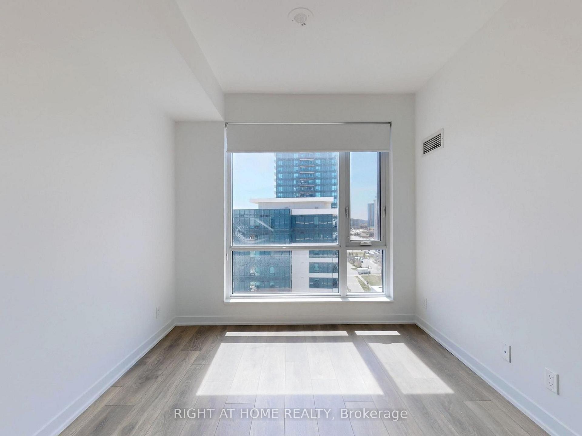 Photo 15 of Unit 19, 7950 Bathurst Street, Vaughan, Beverley Glen — HOMEH