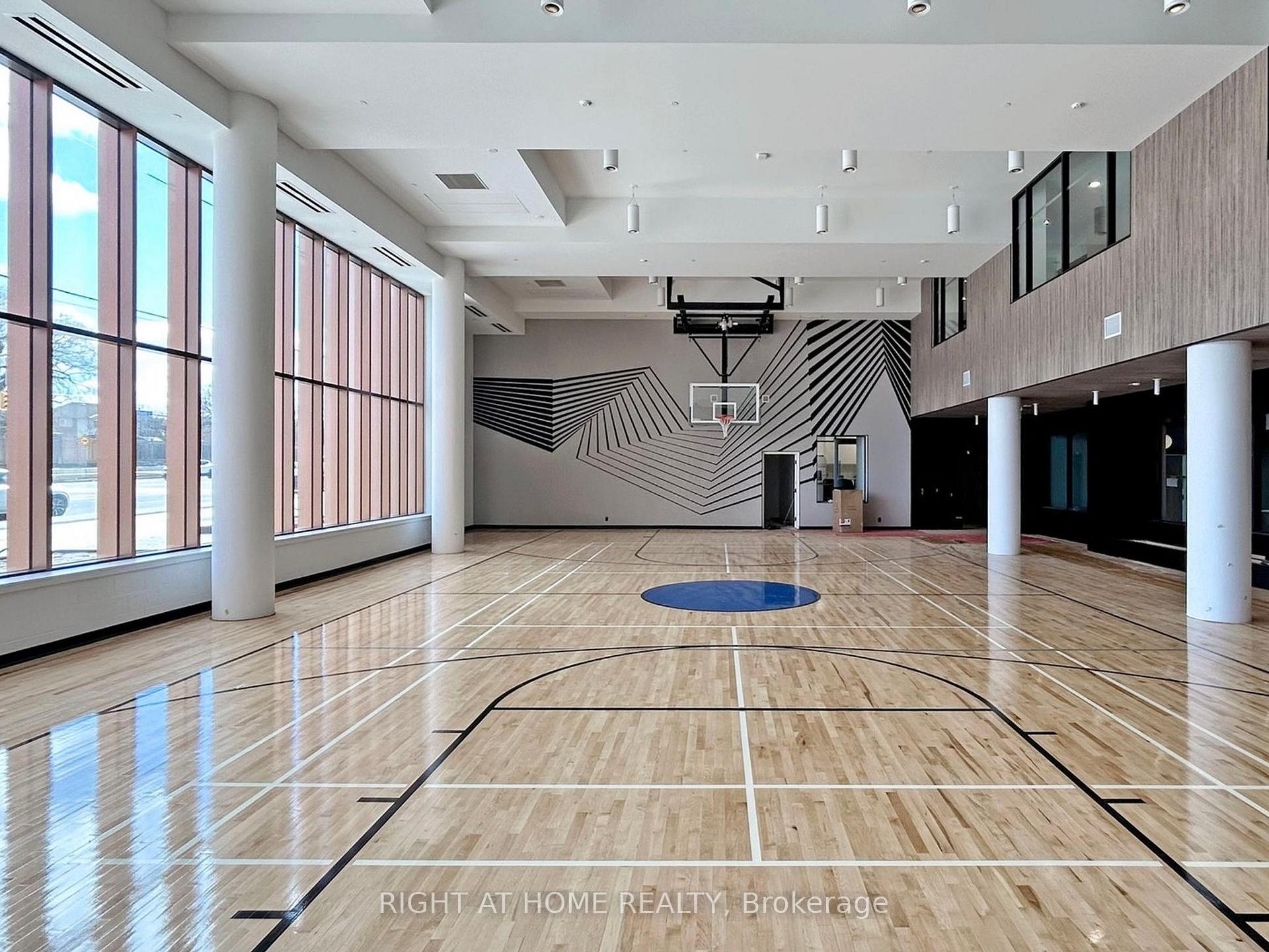 Photo 25 of Unit 19, 7950 Bathurst Street, Vaughan, Beverley Glen — HOMEH
