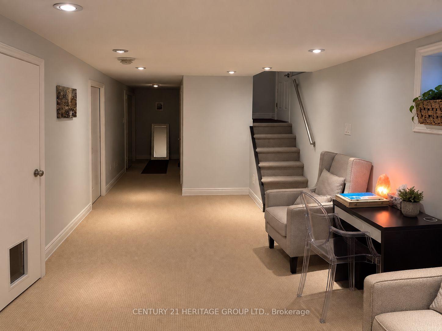 Photo 13 of 93 Ellington Drive, Scarborough, Wexford-Maryvale — HOMEH