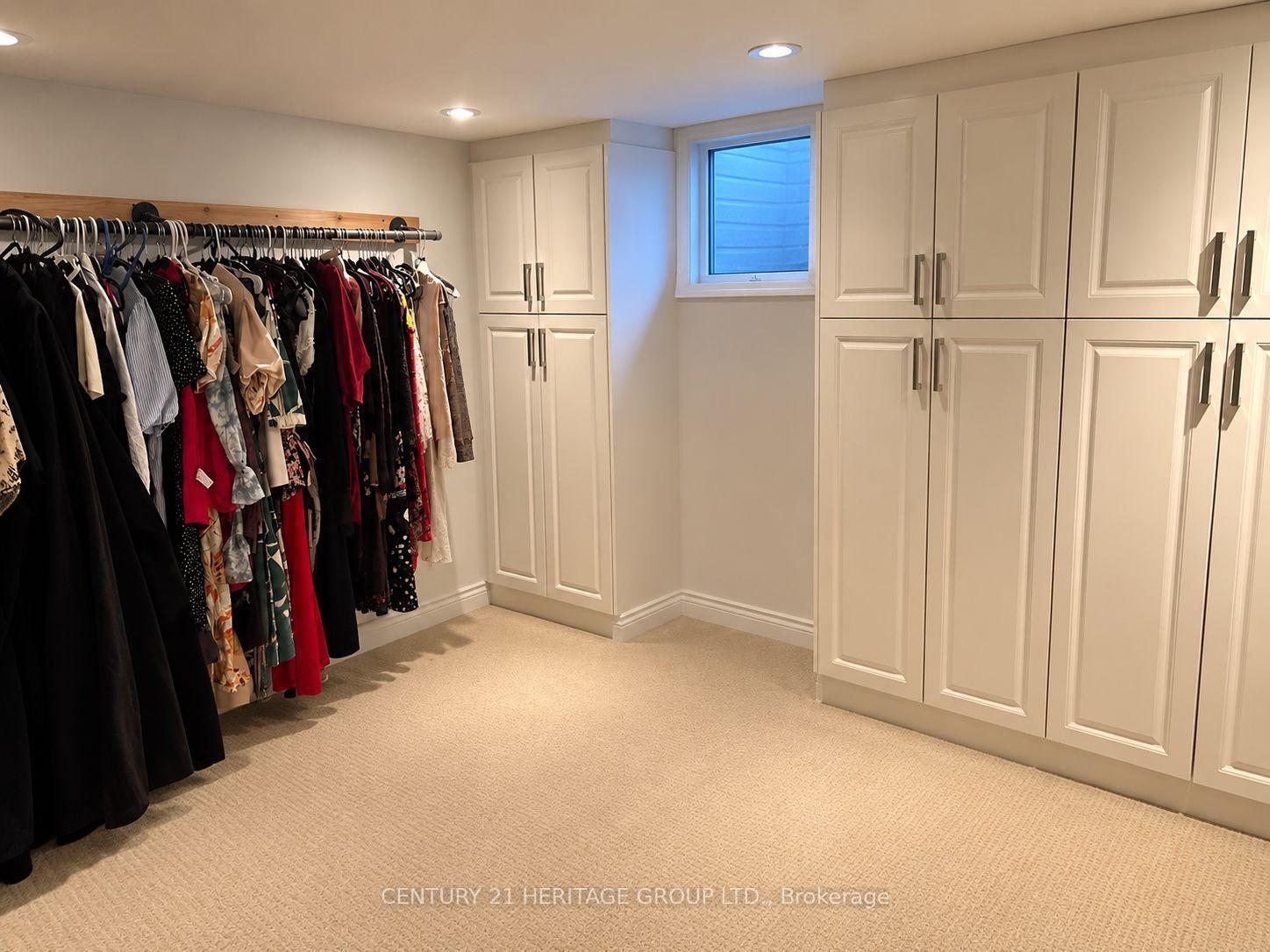 Photo 16 of 93 Ellington Drive, Scarborough, Wexford-Maryvale — HOMEH