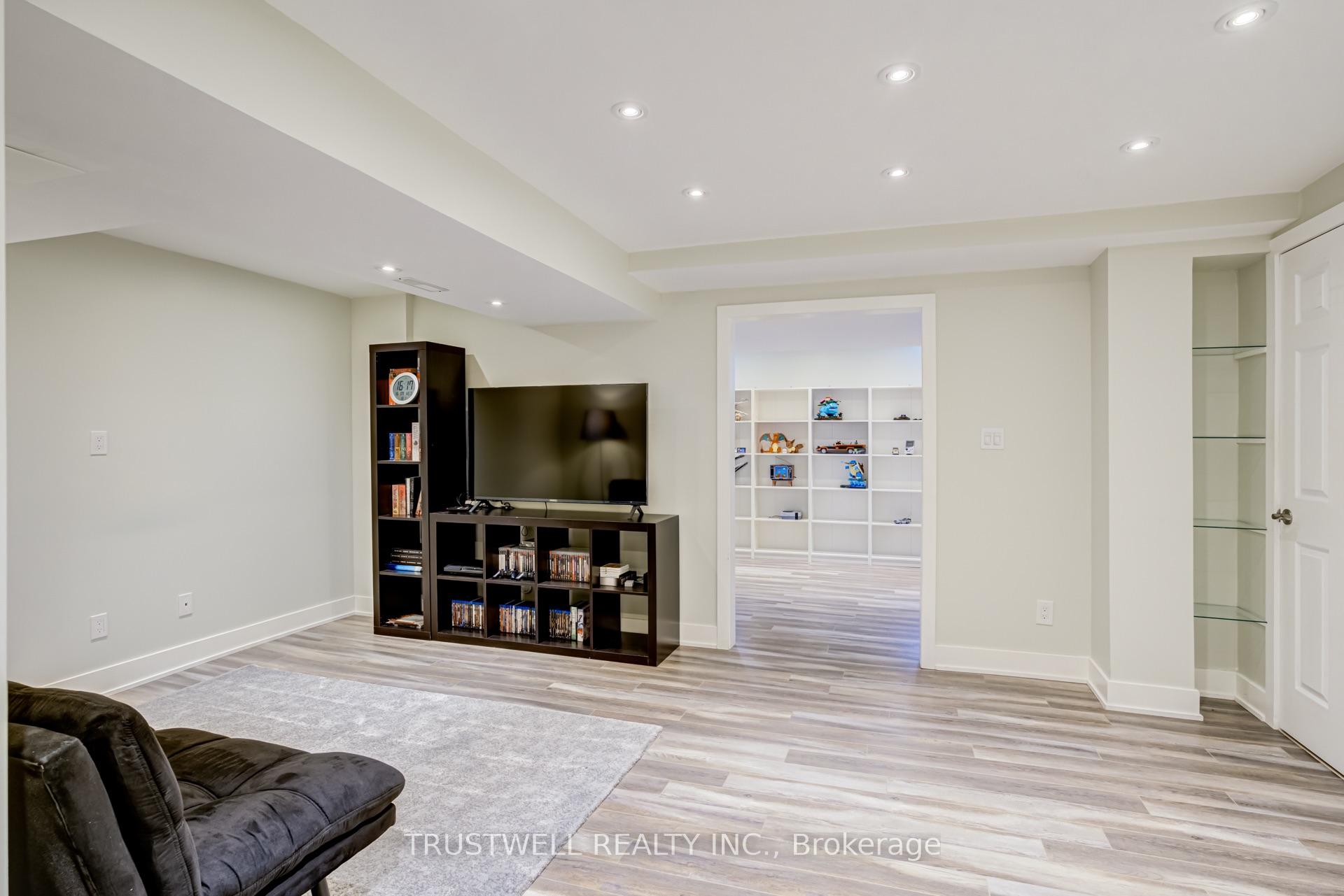 Photo 74 of 687 Irving Terrace, Milton, Beaty — HOMEH