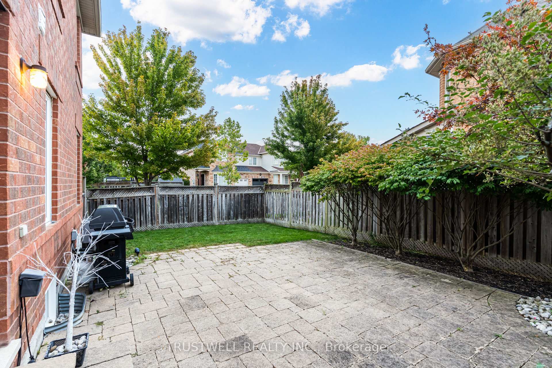 Photo 84 of 687 Irving Terrace, Milton, Beaty — HOMEH