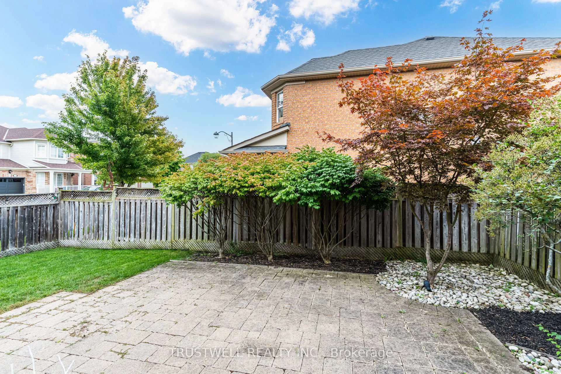 Photo 89 of 687 Irving Terrace, Milton, Beaty — HOMEH