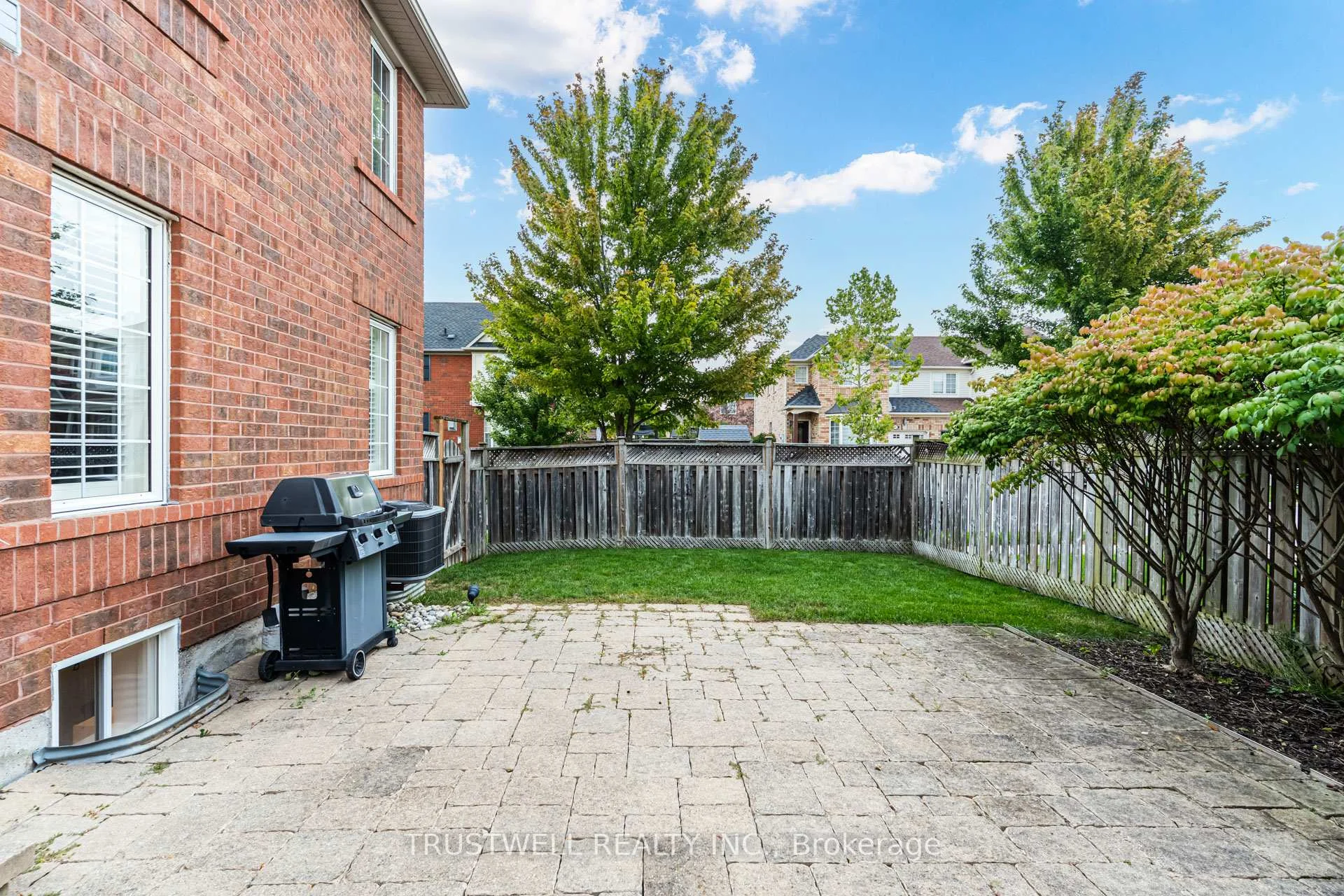 Photo 91 of 687 Irving Terrace, Milton, Beaty — HOMEH