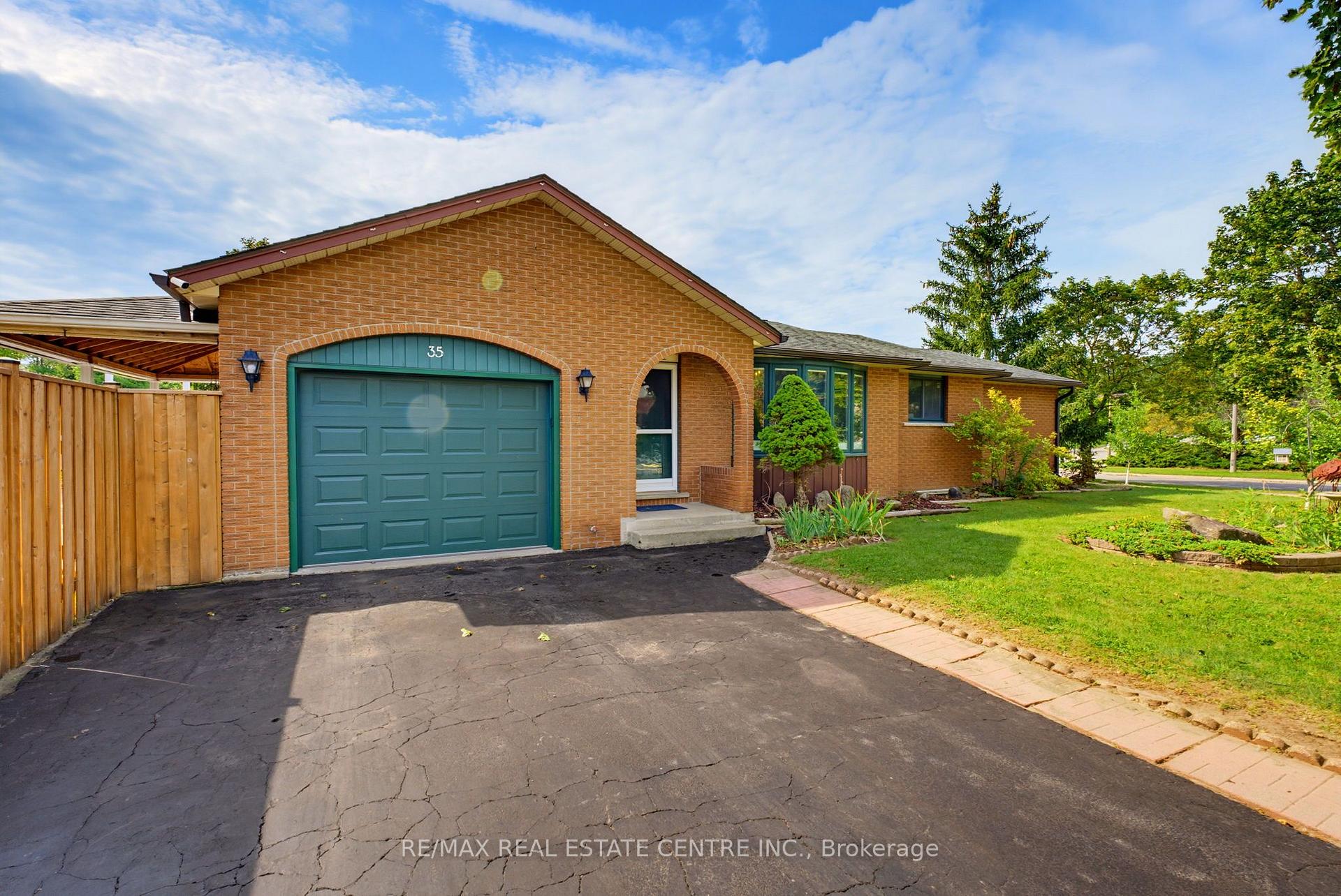 Photo 6 of 35 Windy Ridge Drive, Kitchener, Brigadoon — HOMEH