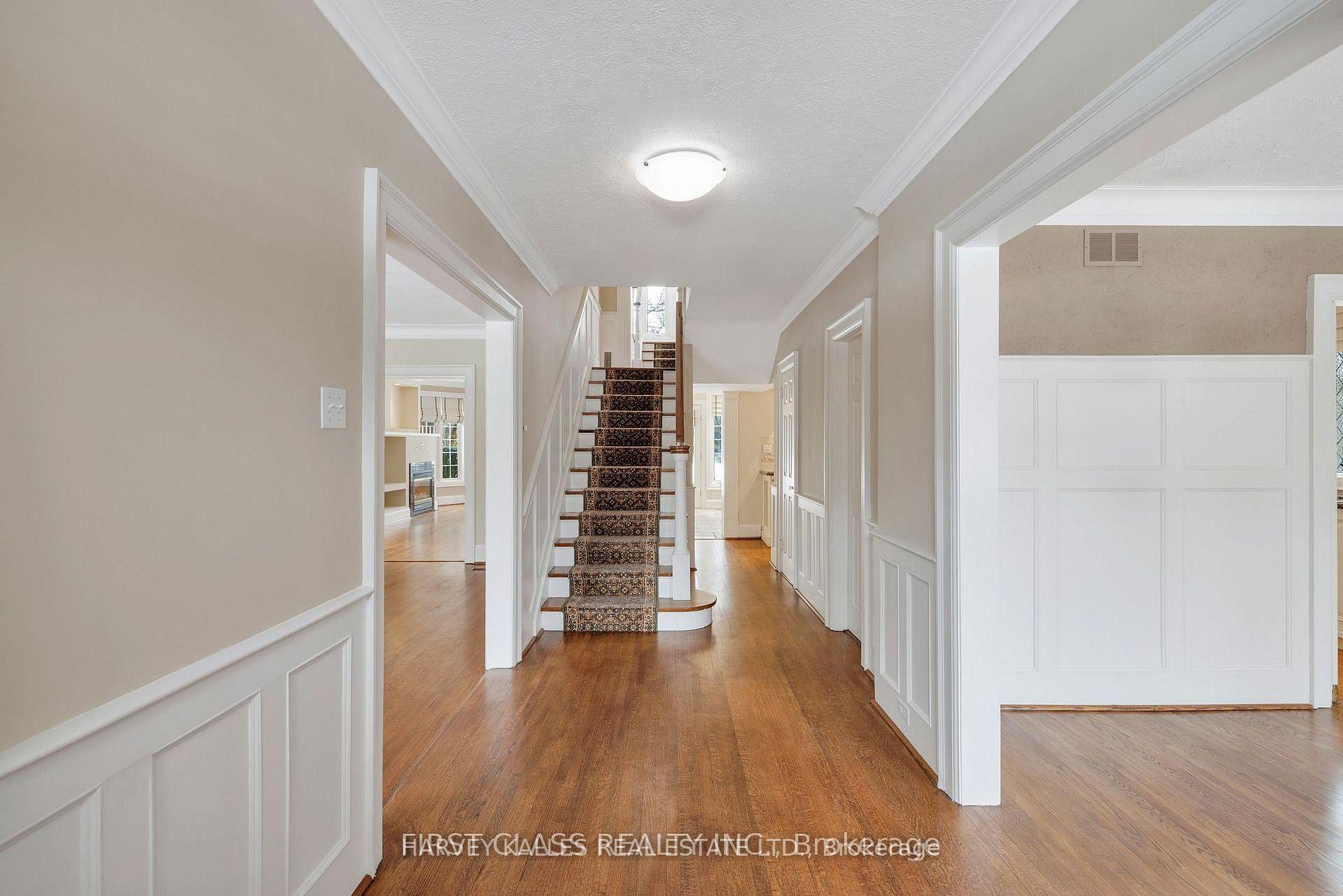 Photo 3 of 80 Douglas Drive, Toronto, Rosedale-Moore Park — HOMEH