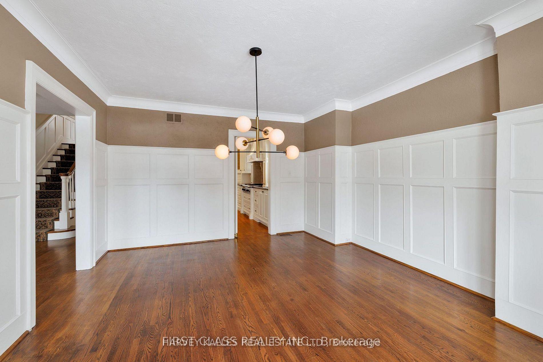 Photo 9 of 80 Douglas Drive, Toronto, Rosedale-Moore Park — HOMEH