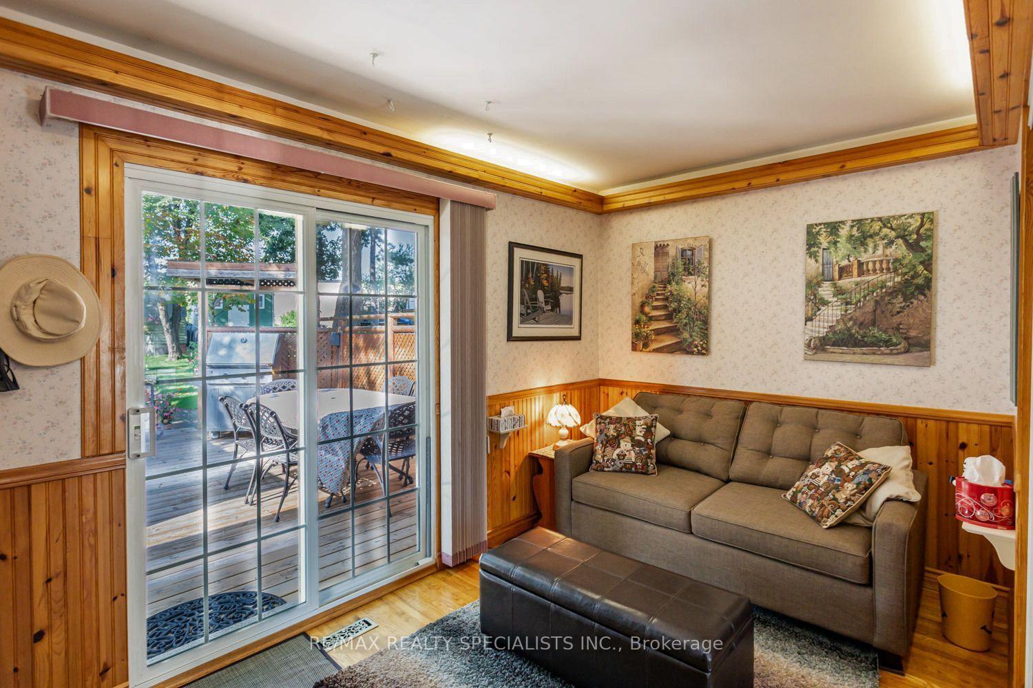 Photo 20 of 32 Falconer Drive, Mississauga, Streetsville — HOMEH