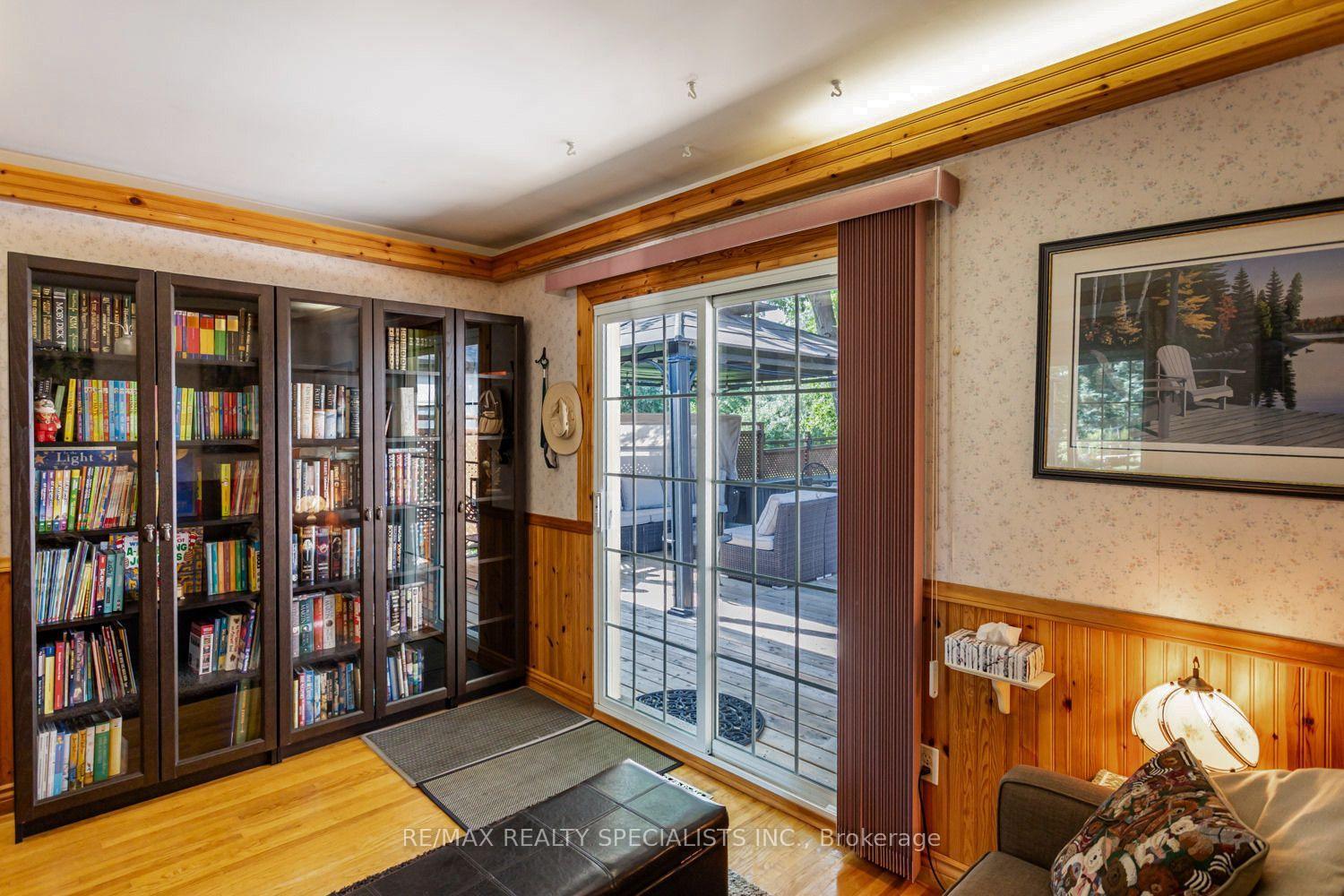 Photo 22 of 32 Falconer Drive, Mississauga, Streetsville — HOMEH