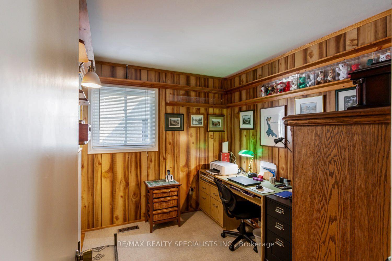 Photo 23 of 32 Falconer Drive, Mississauga, Streetsville — HOMEH