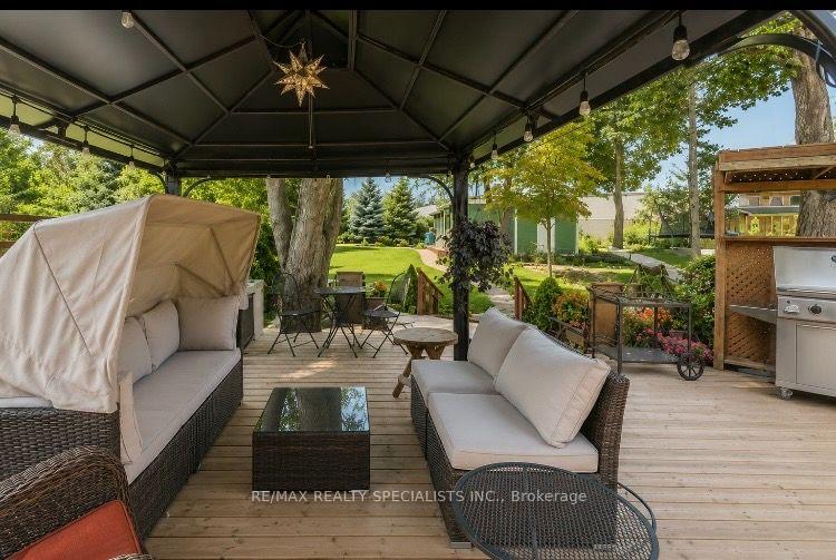 Photo 39 of 32 Falconer Drive, Mississauga, Streetsville — HOMEH
