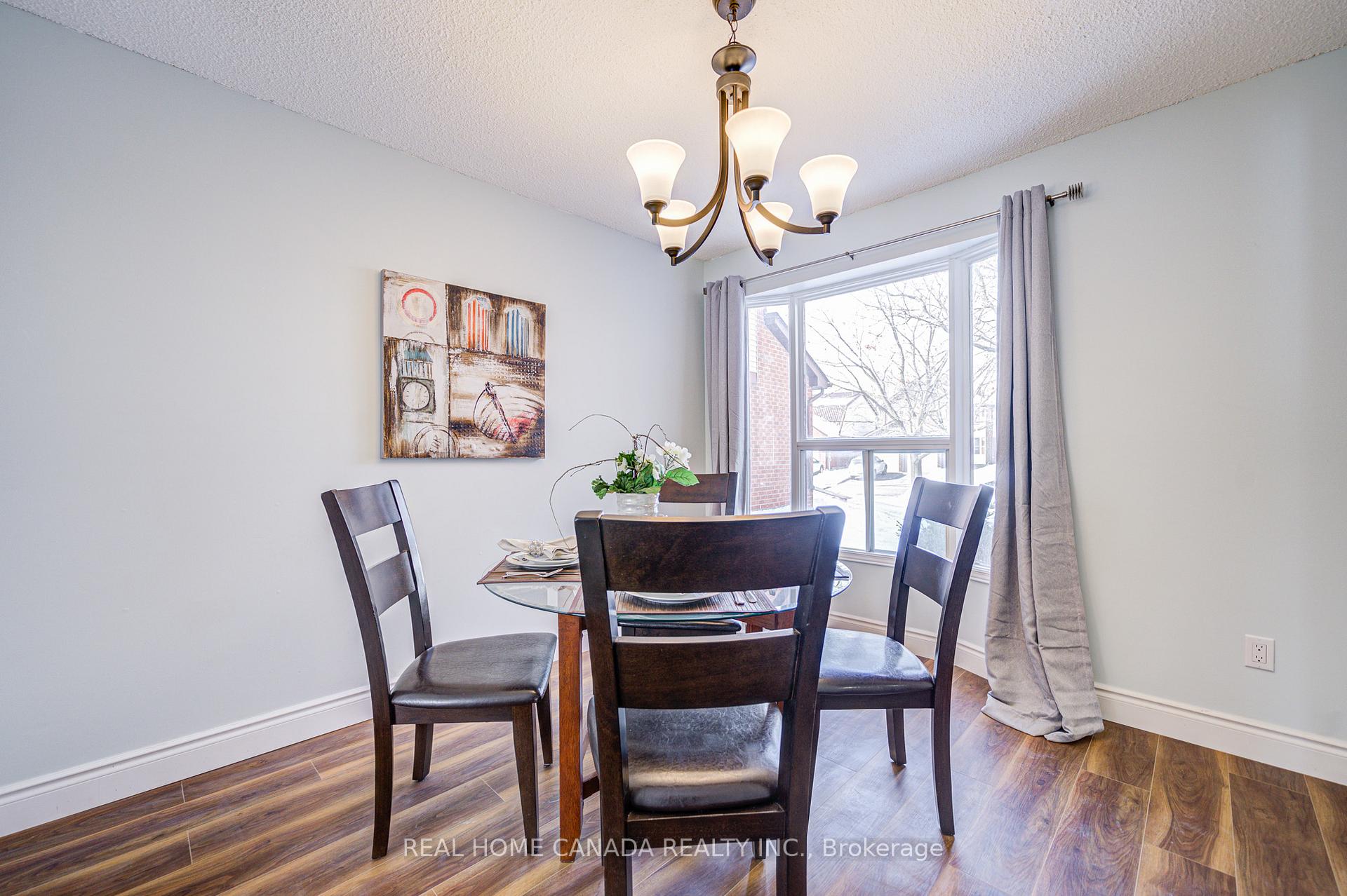 Photo 6 of 21 Hallen Road, Brampton, Fletcher's West — HOMEH