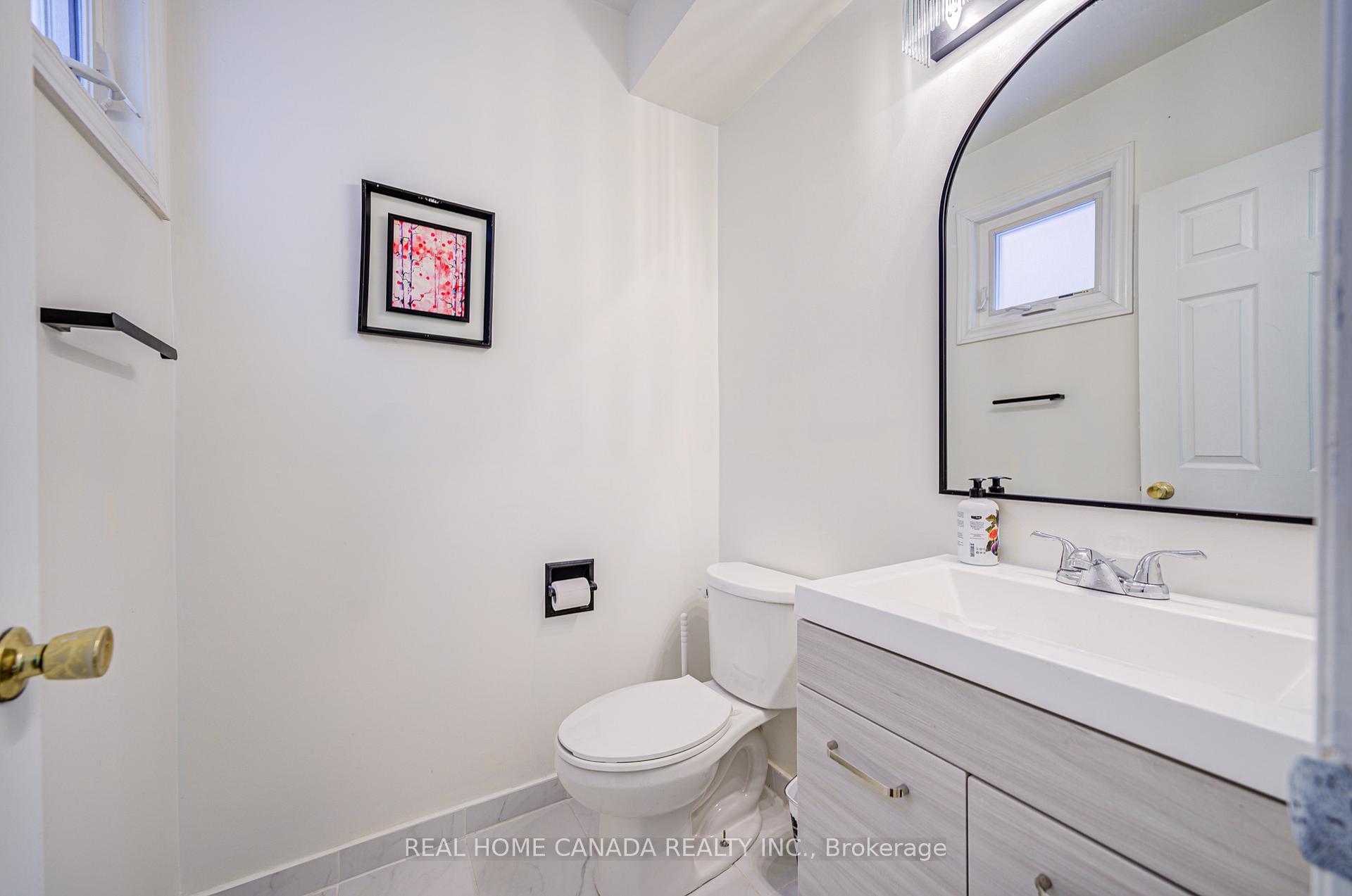 Photo 10 of 21 Hallen Road, Brampton, Fletcher's West — HOMEH