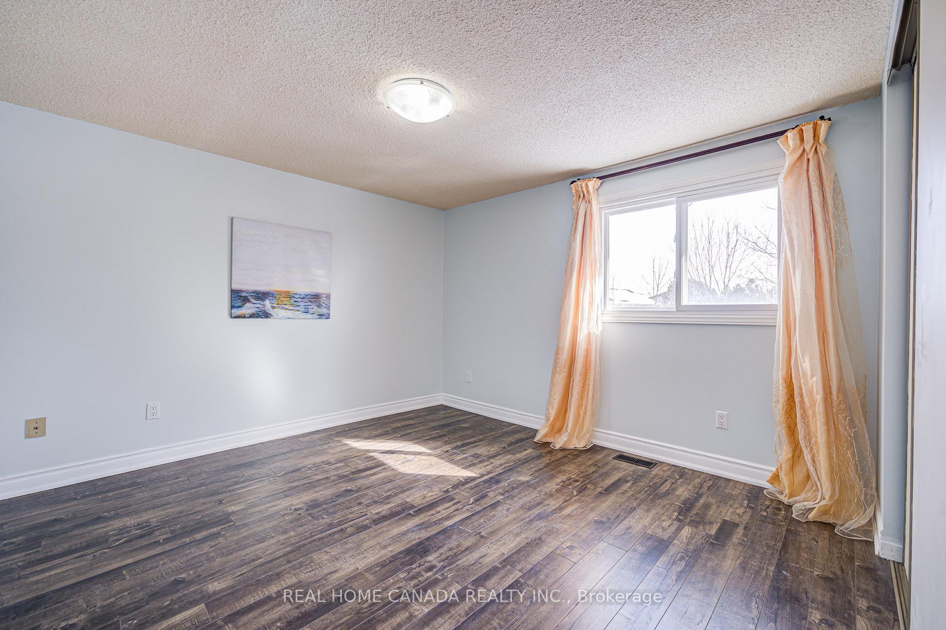 Photo 20 of 21 Hallen Road, Brampton, Fletcher's West — HOMEH