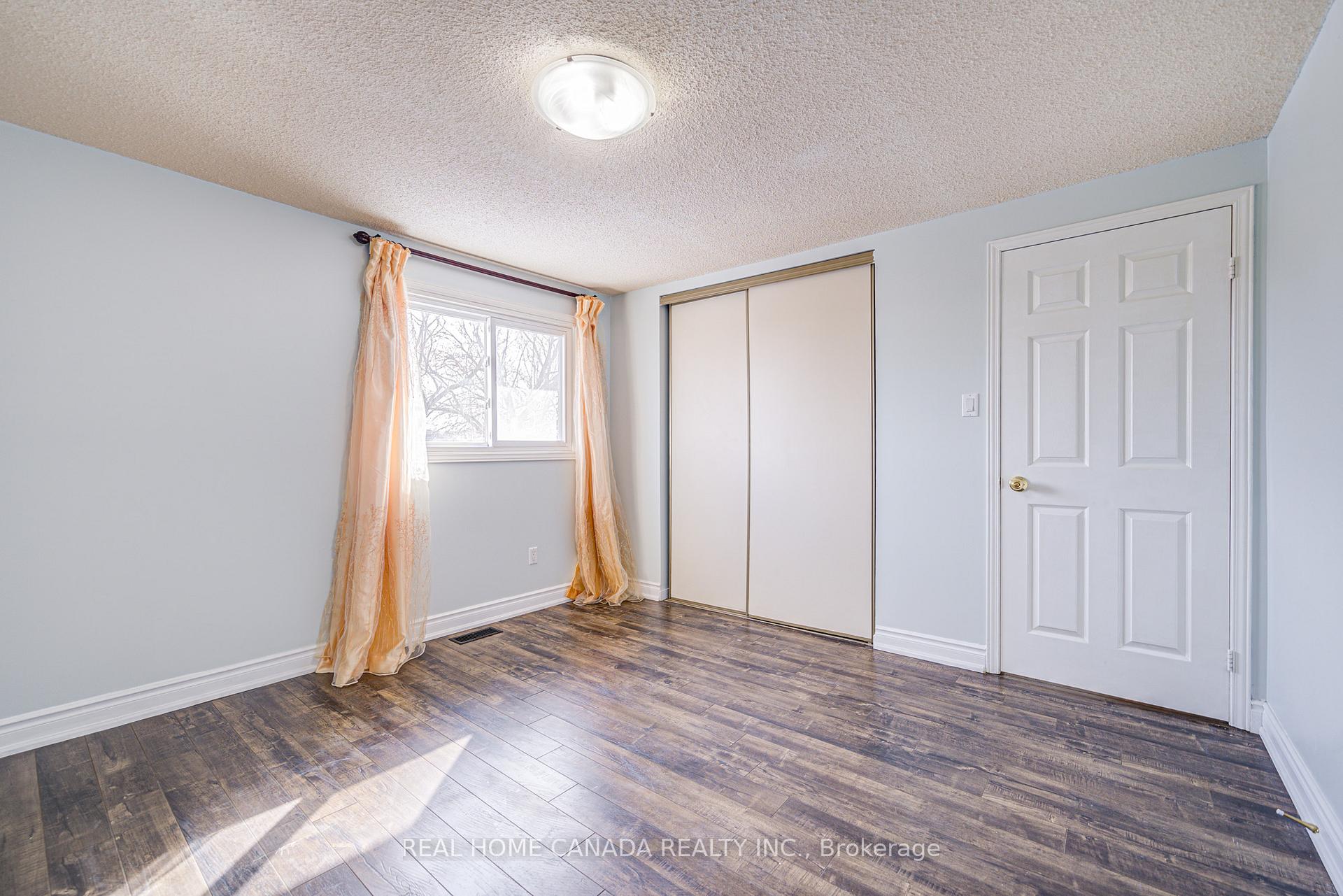 Photo 21 of 21 Hallen Road, Brampton, Fletcher's West — HOMEH
