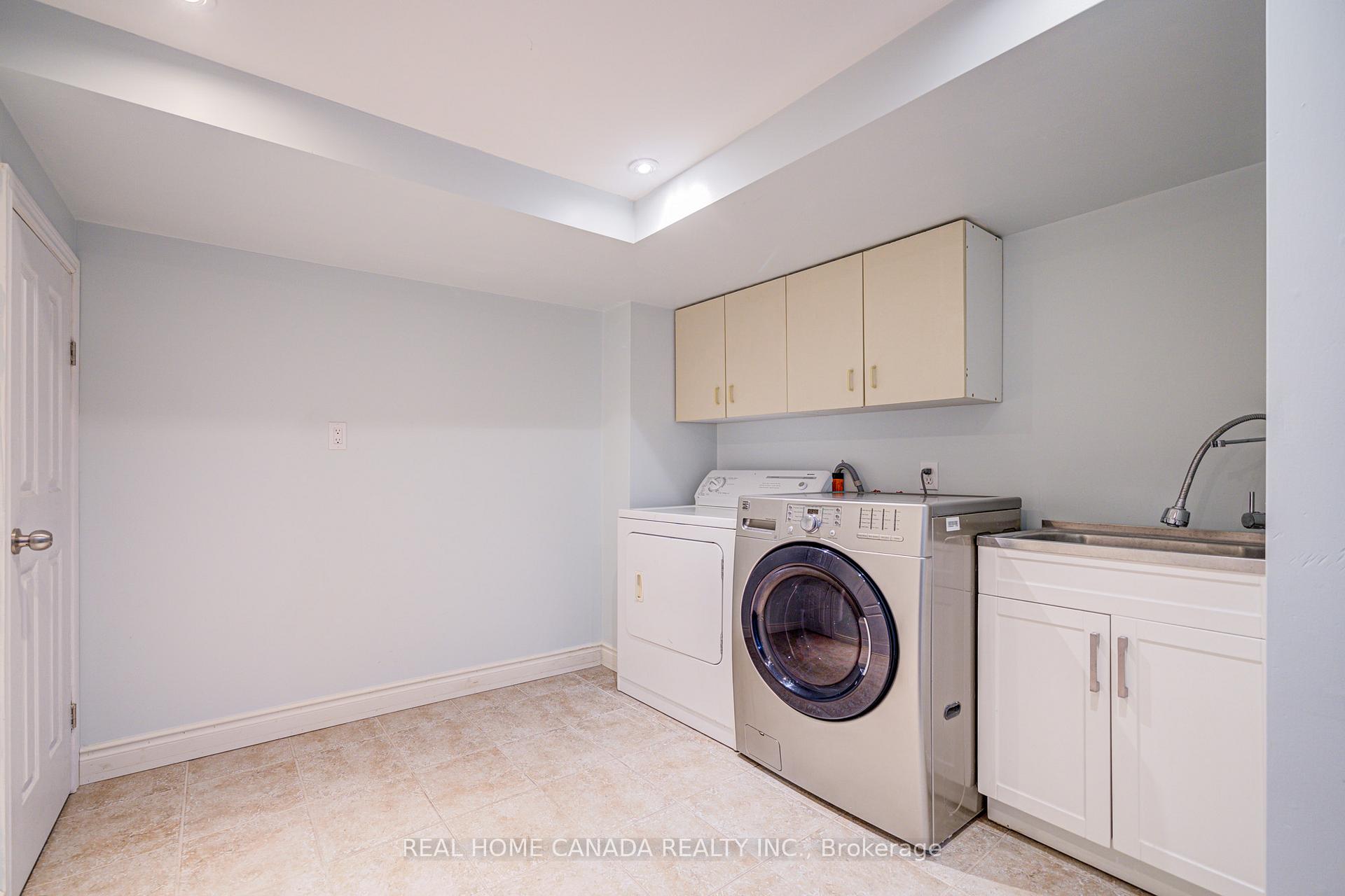 Photo 27 of 21 Hallen Road, Brampton, Fletcher's West — HOMEH
