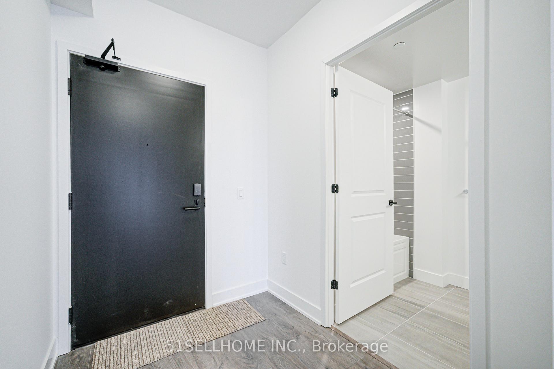 Photo 2 of Unit 202, 2333 Khalsa Gate, Oakville, Westmount — HOMEH