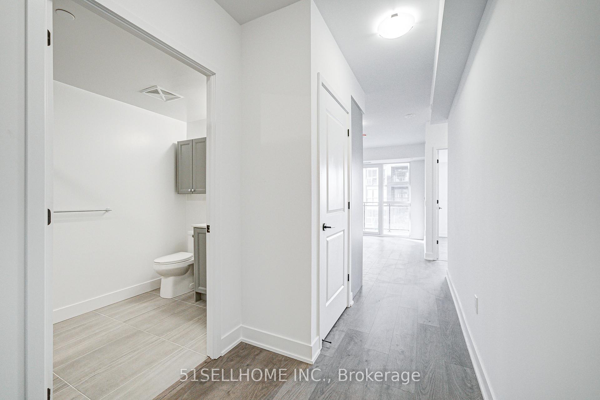 Photo 3 of Unit 202, 2333 Khalsa Gate, Oakville, Westmount — HOMEH
