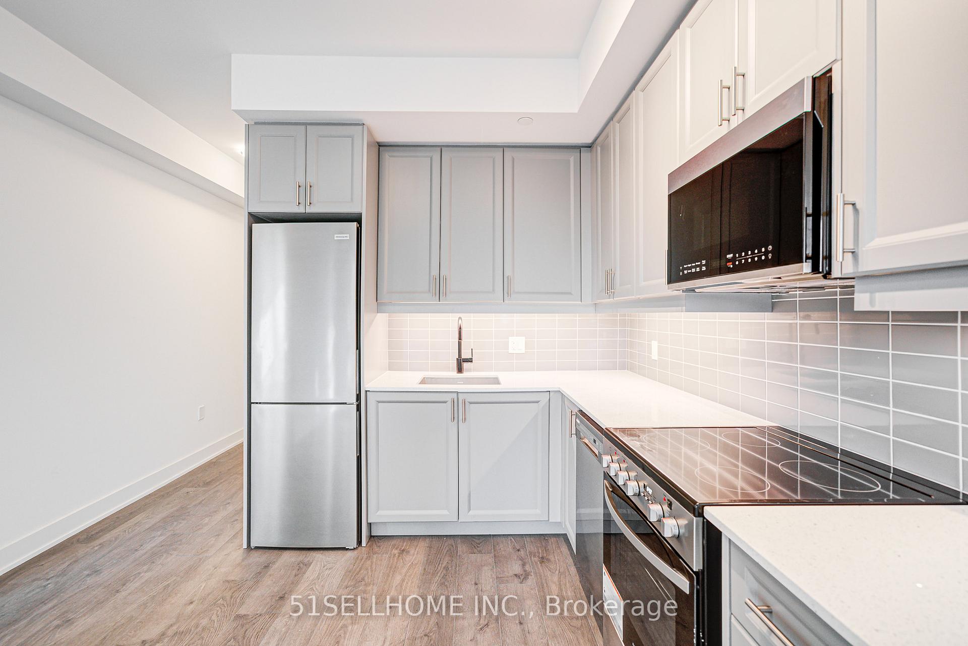 Photo 5 of Unit 202, 2333 Khalsa Gate, Oakville, Westmount — HOMEH