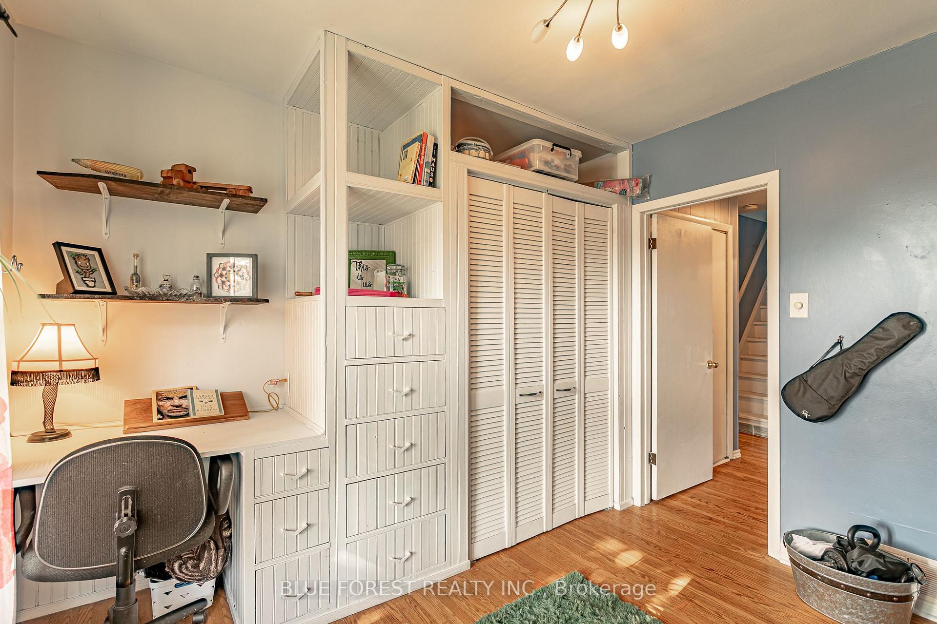 Photo 19 of 354 Calgary Street, London, East H — HOMEH