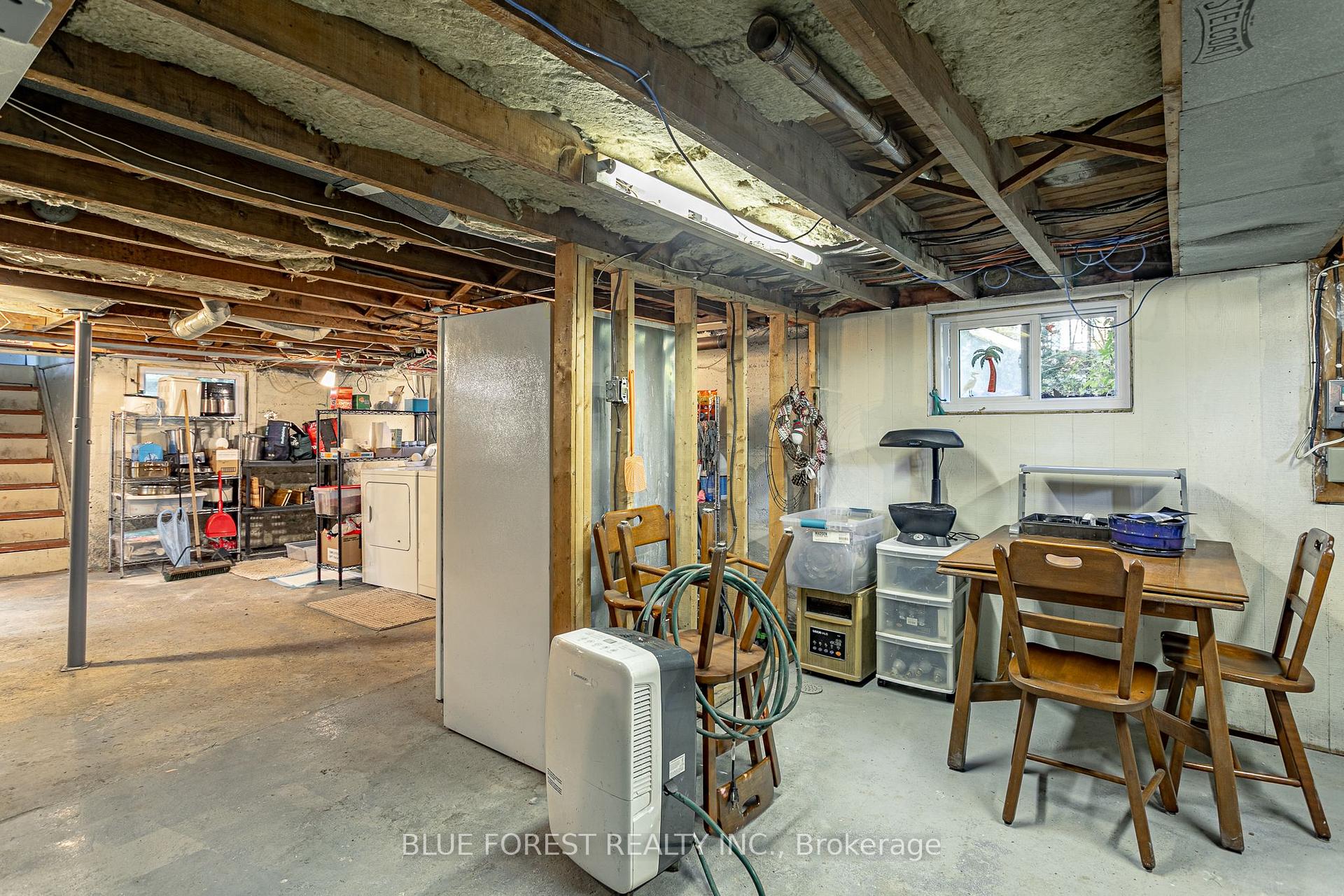 Photo 34 of 354 Calgary Street, London, East H — HOMEH