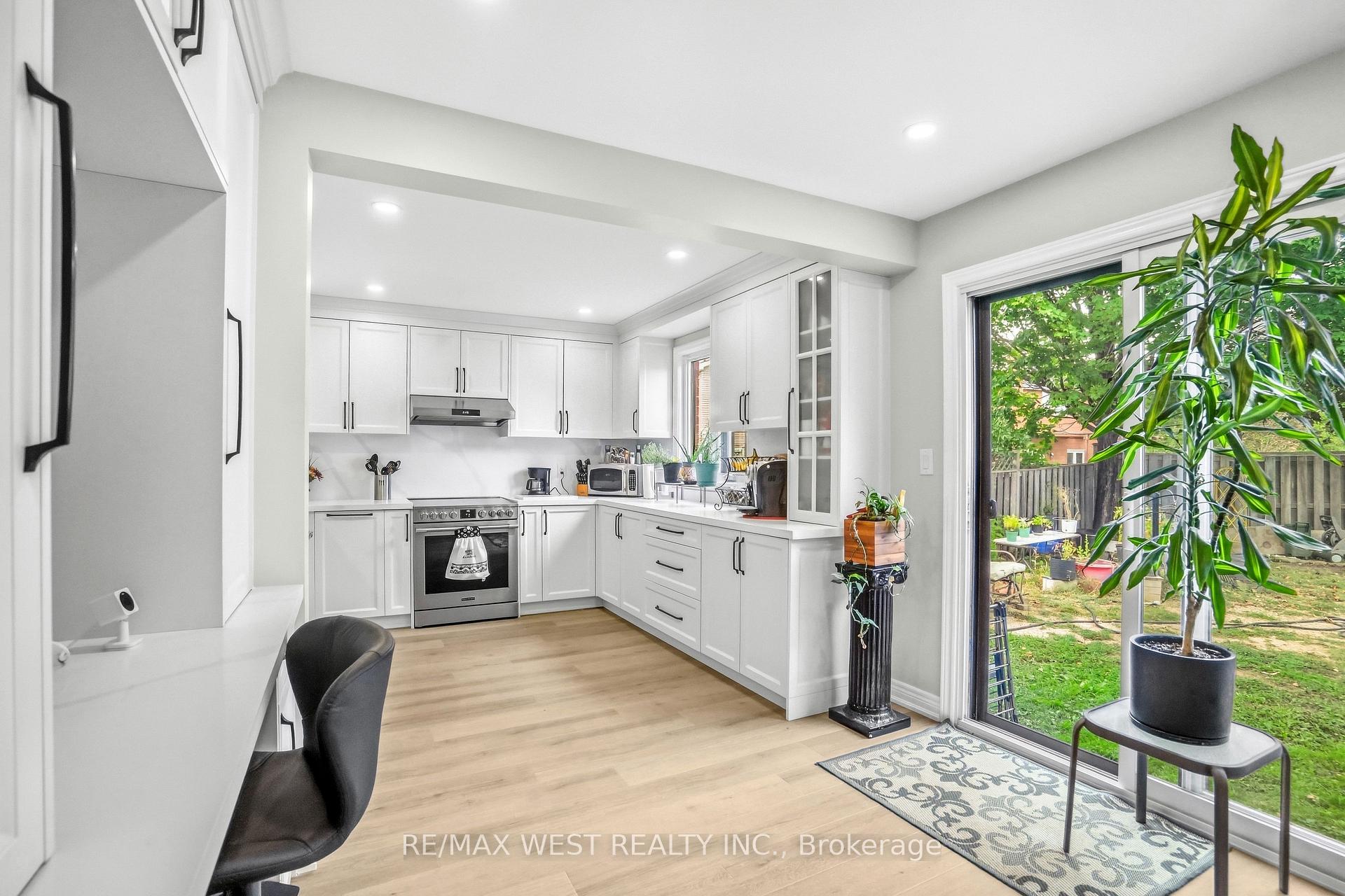 Photo of 34 Sweet Oak Court
