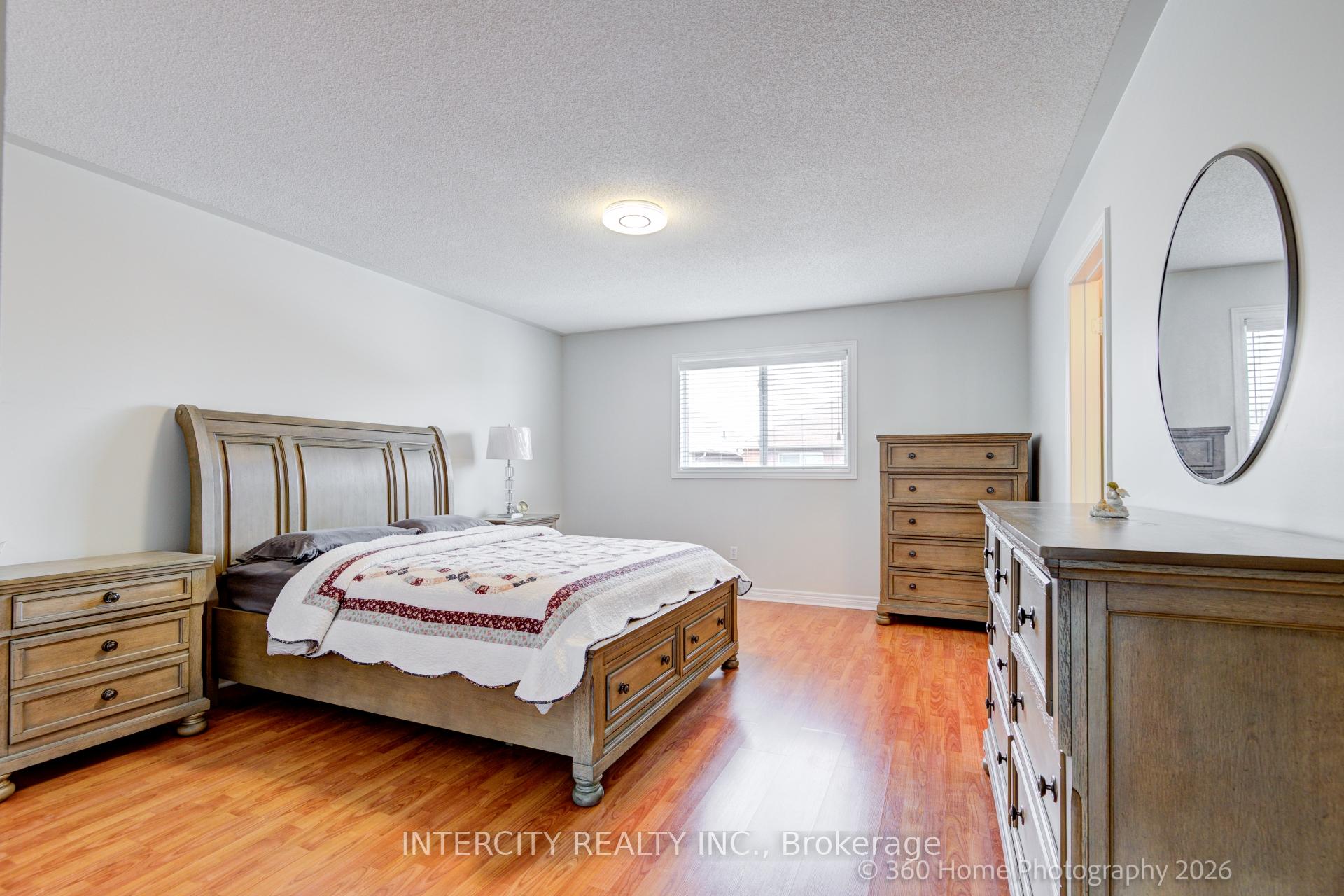 Photo 13 of 27 Modesto Crescent, Brampton, Bram East — HOMEH