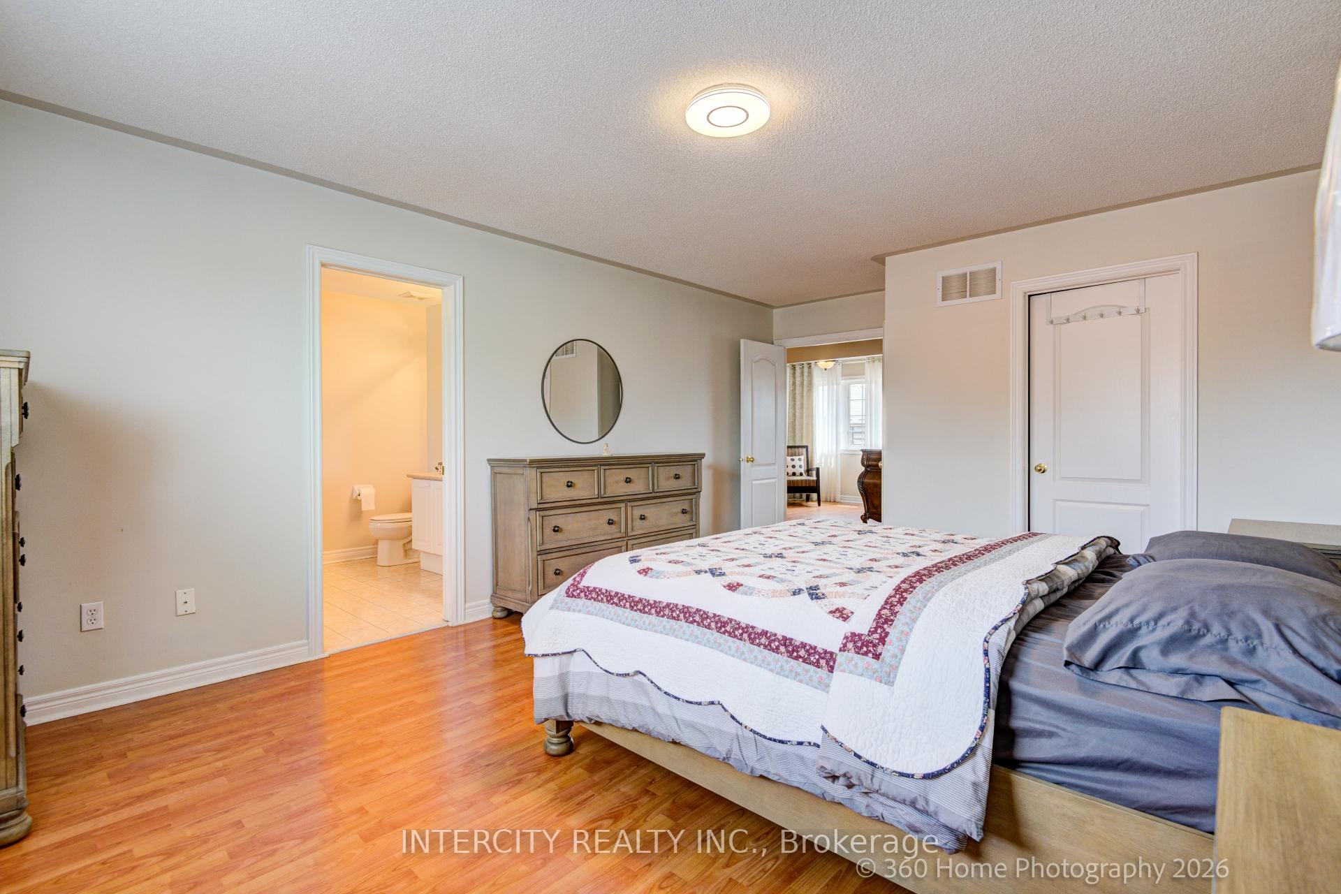 Photo 14 of 27 Modesto Crescent, Brampton, Bram East — HOMEH