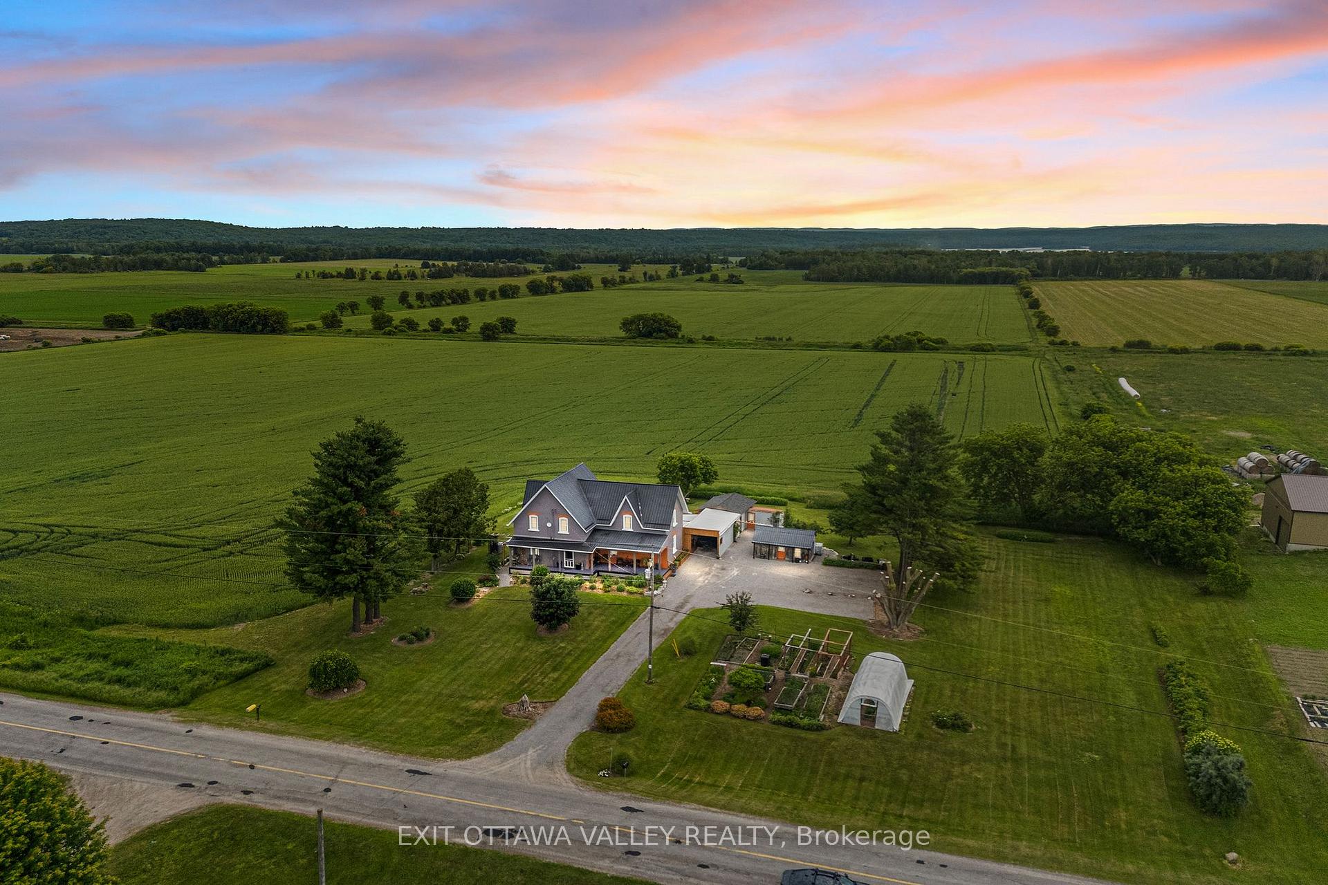 Front of 1922 Kerr Line Road