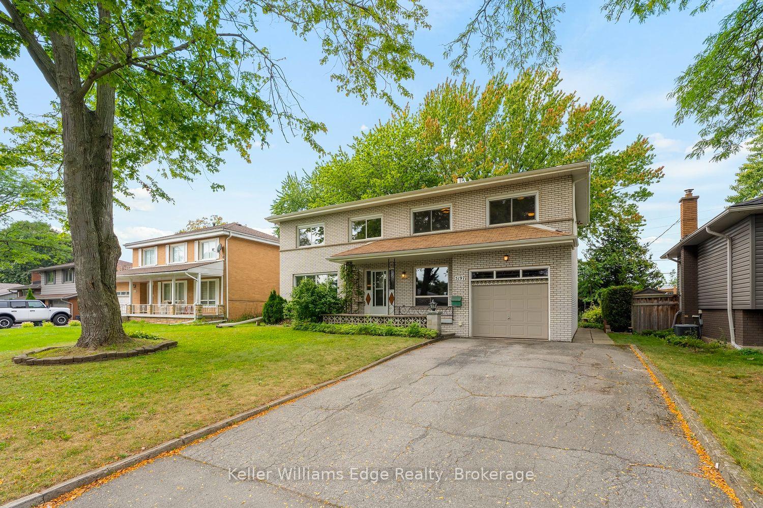 Photo 2 of 5197 Cherryhill Crescent, Burlington, Appleby — HOMEH