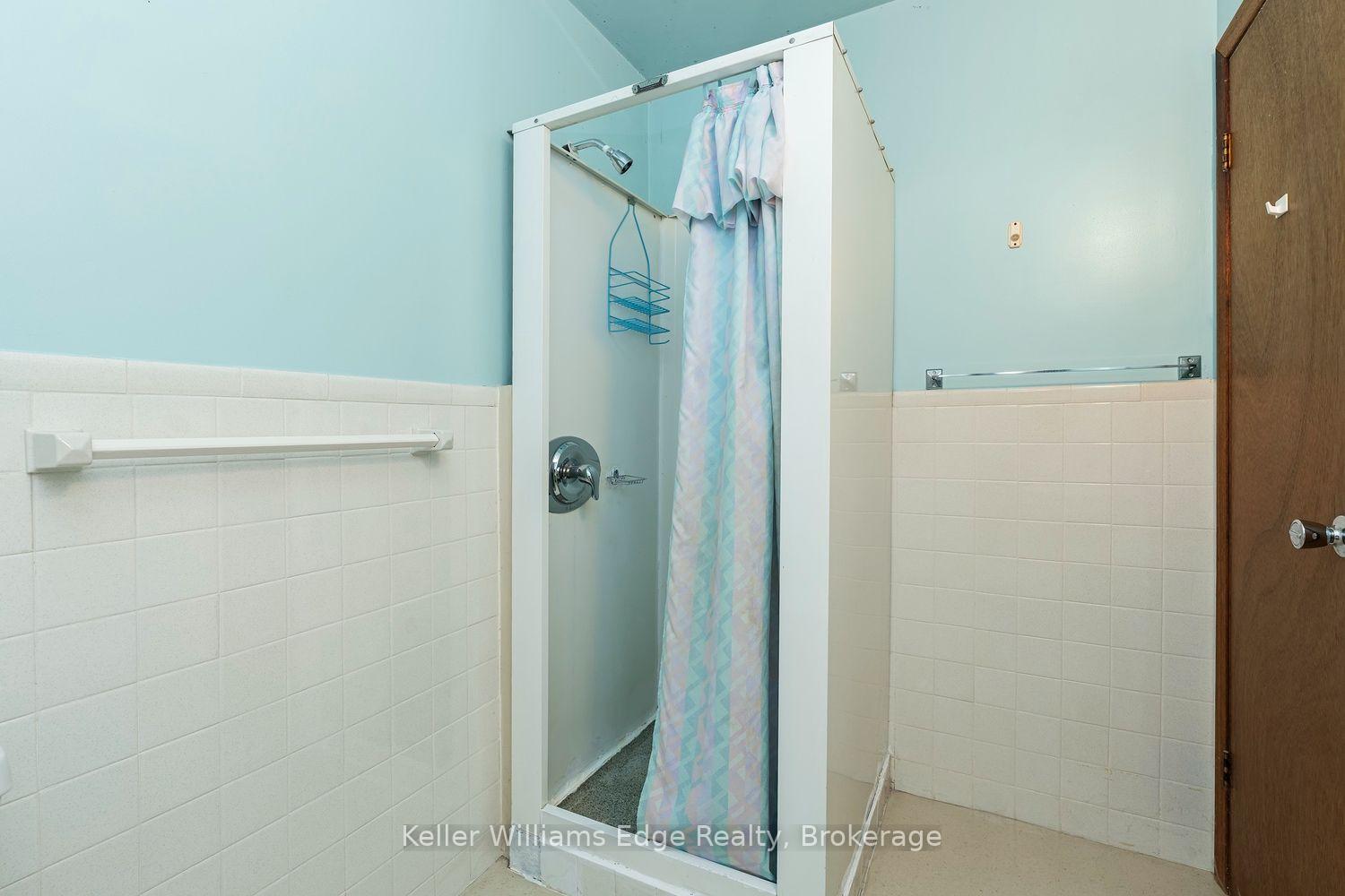 Photo 18 of 5197 Cherryhill Crescent, Burlington, Appleby — HOMEH