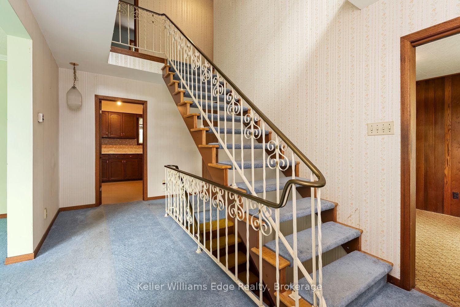 Photo 19 of 5197 Cherryhill Crescent, Burlington, Appleby — HOMEH
