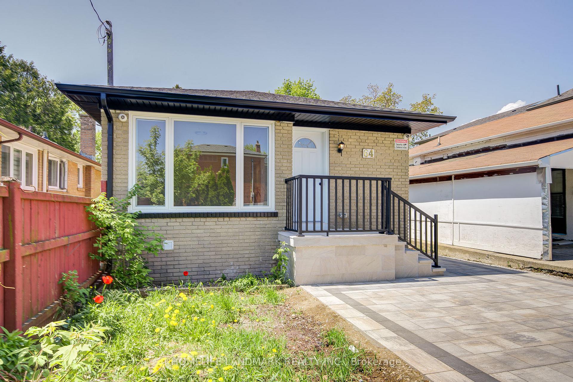 Photo 5 of 64 Laurel Avenue, Scarborough, Kennedy Park — HOMEH