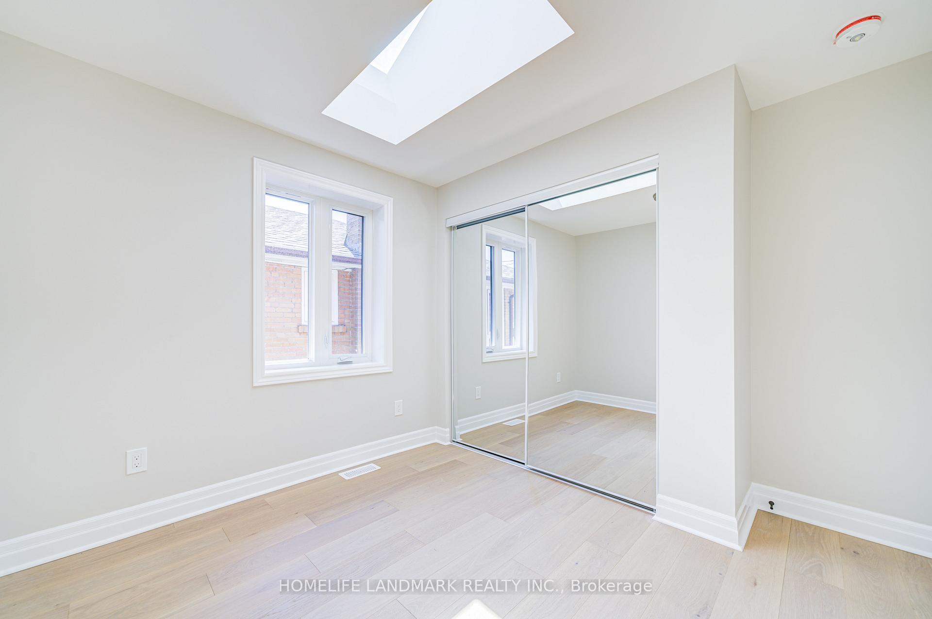 Photo 22 of 64 Laurel Avenue, Scarborough, Kennedy Park — HOMEH